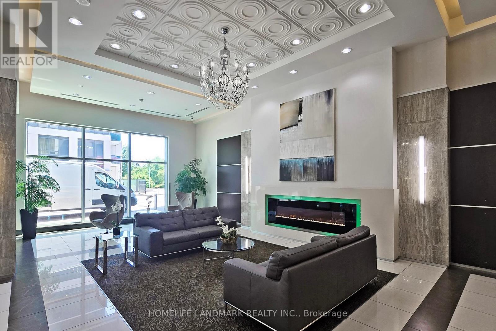 1123 - 7161 Yonge Street, Markham, ON - Indoor With Fireplace