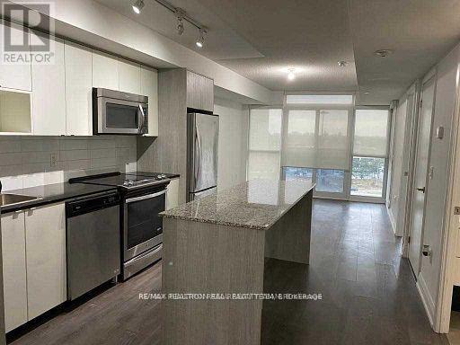 706 - 9 Valhalla Inn Road, Toronto, ON - Indoor Photo Showing Kitchen With Upgraded Kitchen