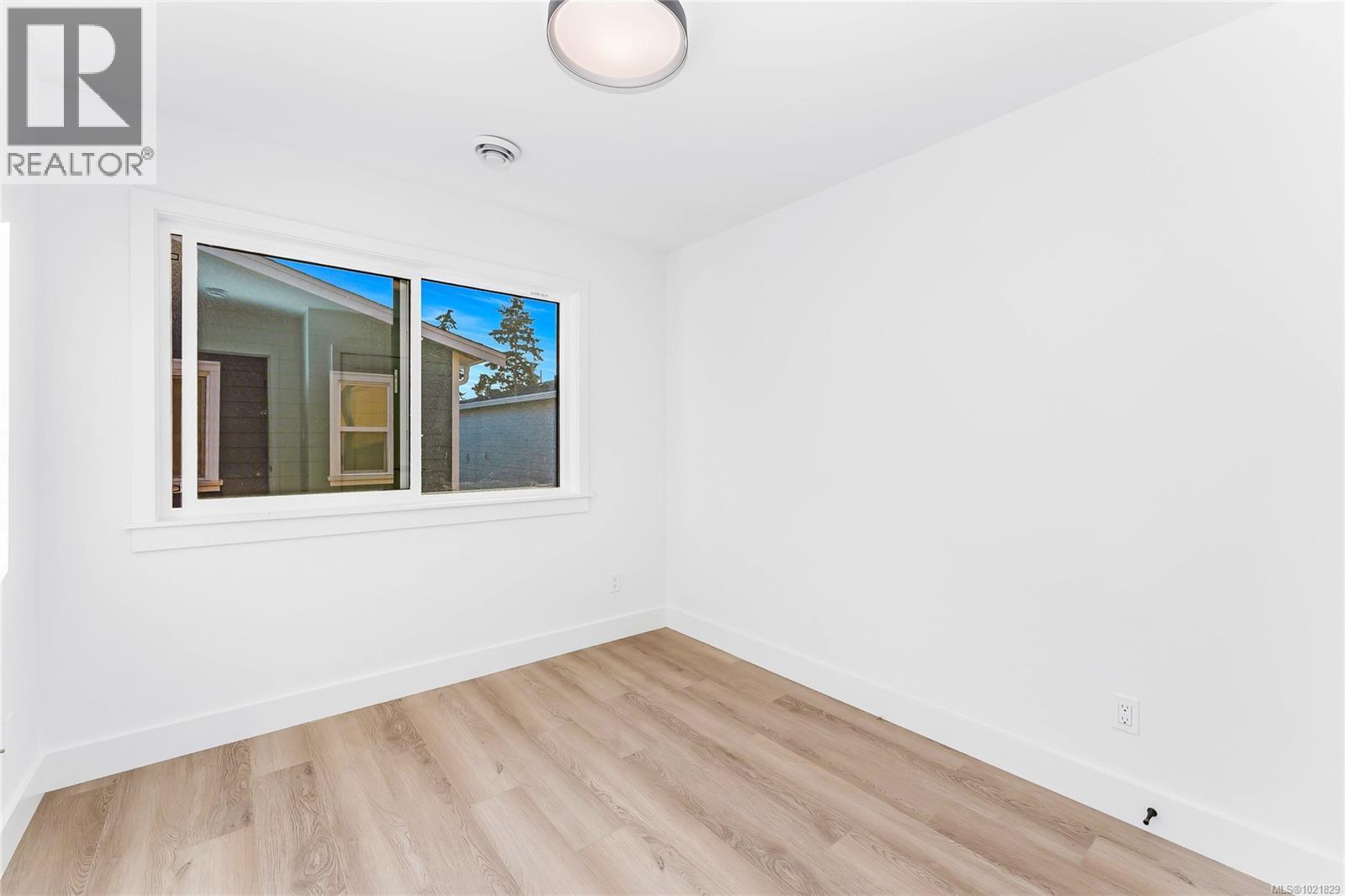 907 Vine Crt, Langford, BC - Indoor Photo Showing Other Room