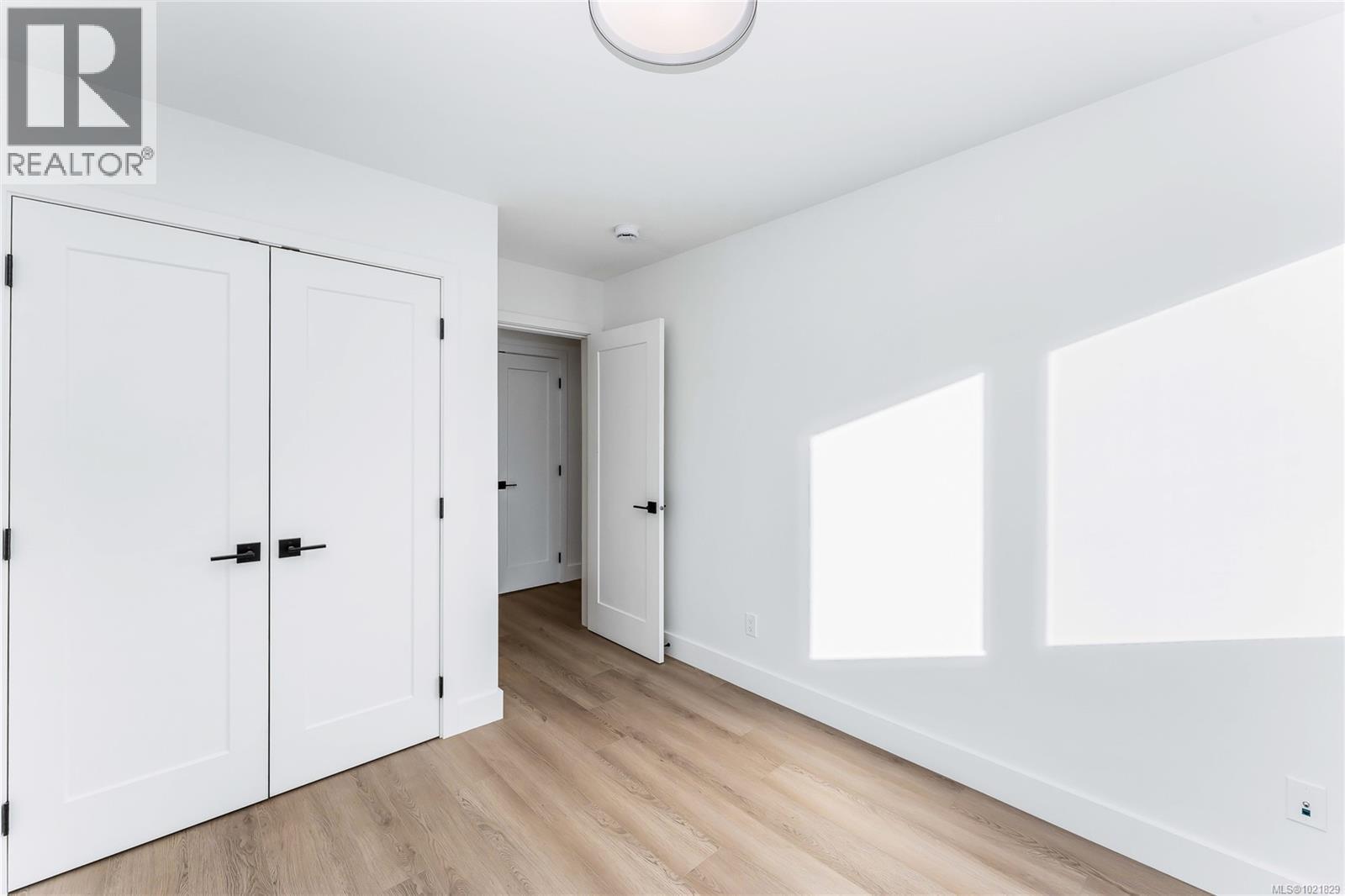 907 Vine Crt, Langford, BC - Indoor Photo Showing Other Room