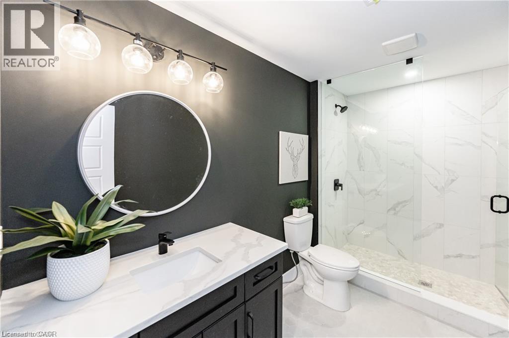 1050 Walton Avenue, North Perth, ON - Indoor Photo Showing Bathroom