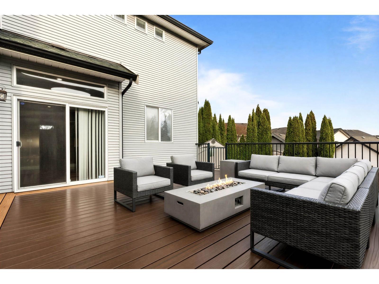 15072 61B Avenue, Surrey, BC - Outdoor With Deck Patio Veranda With Exterior