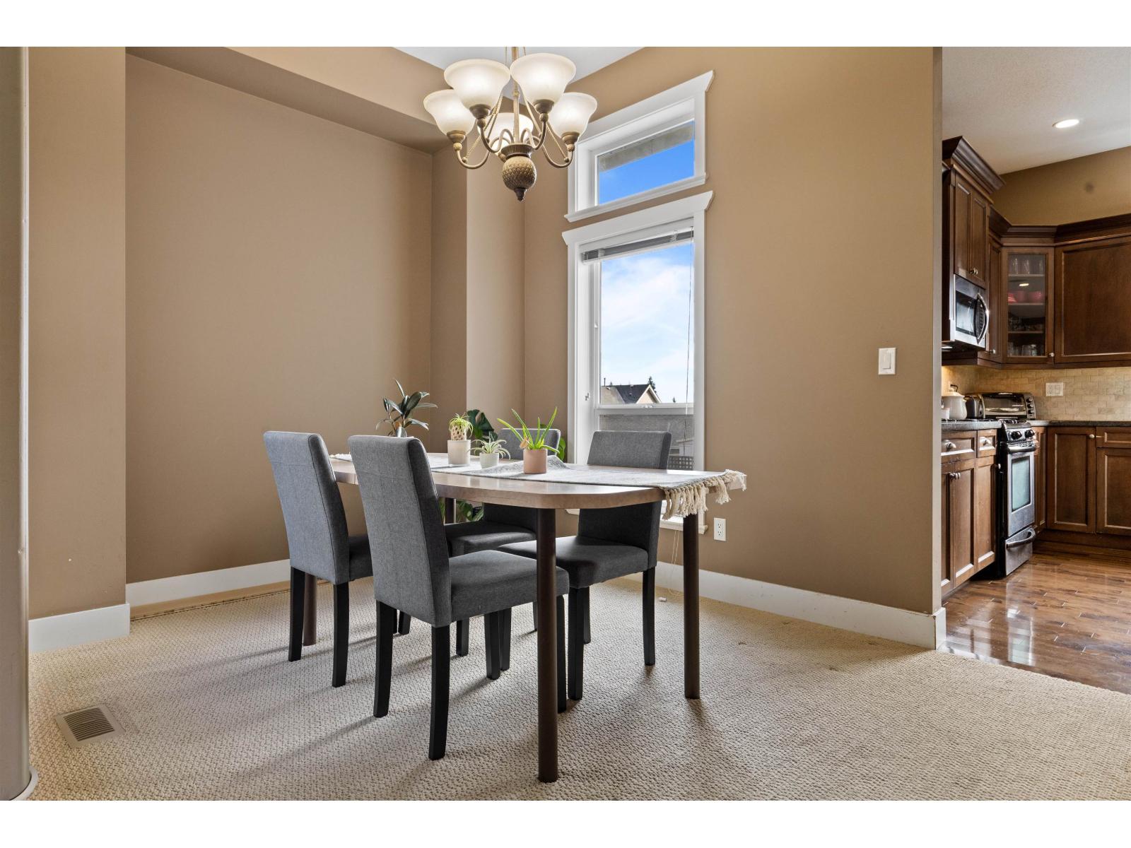 15072 61B Avenue, Surrey, BC - Indoor Photo Showing Dining Room