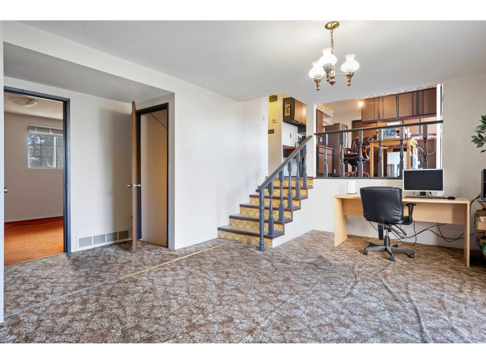 6055 172 Street, Surrey, BC - Indoor