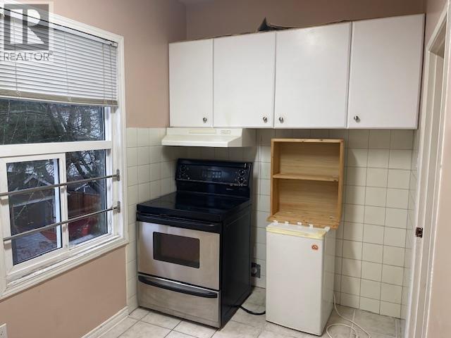 3034 Glen Drive, Vancouver, BC - Indoor