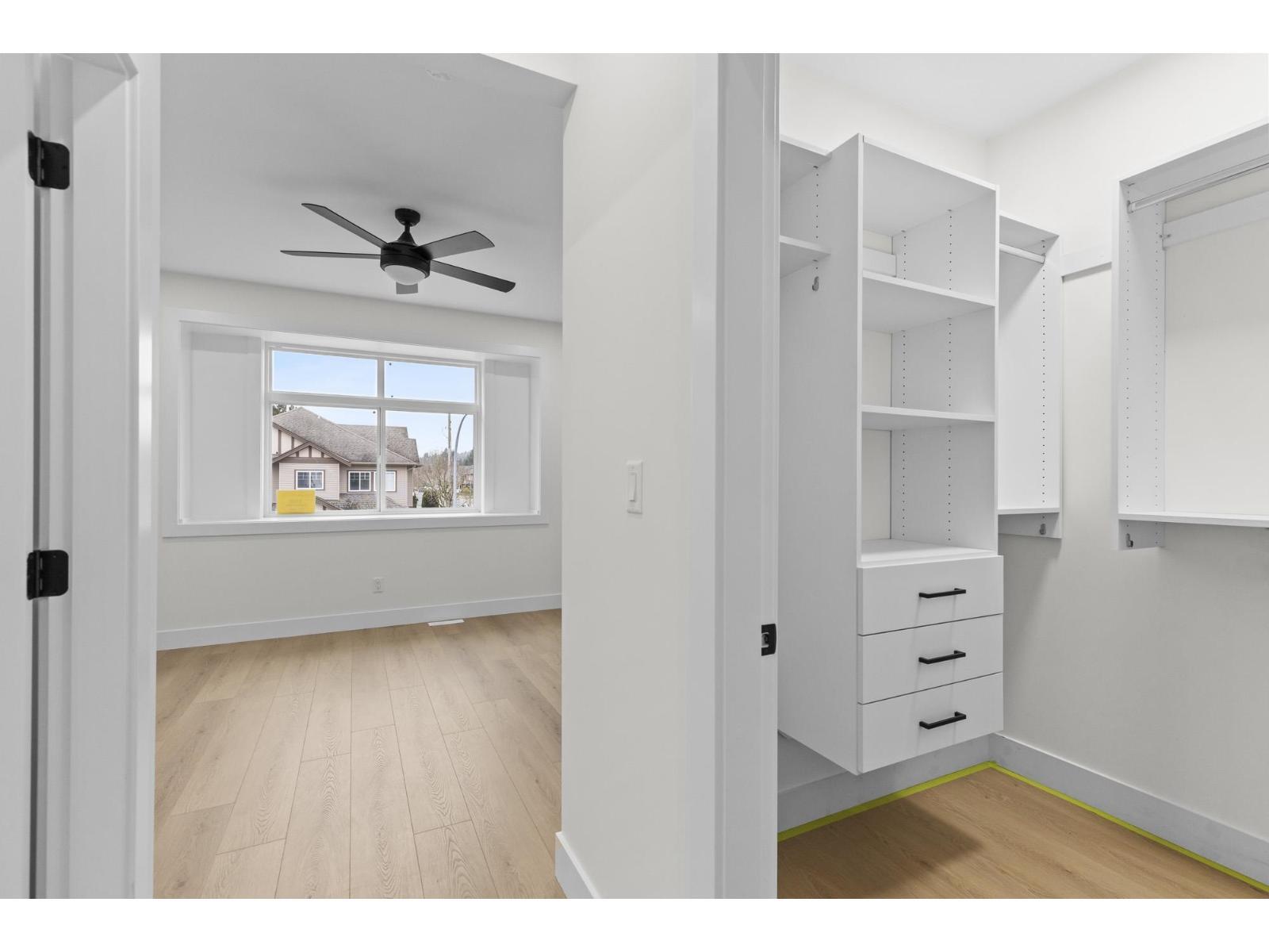 8590 Dunbar Way, Mission, BC - Indoor Photo Showing Other Room