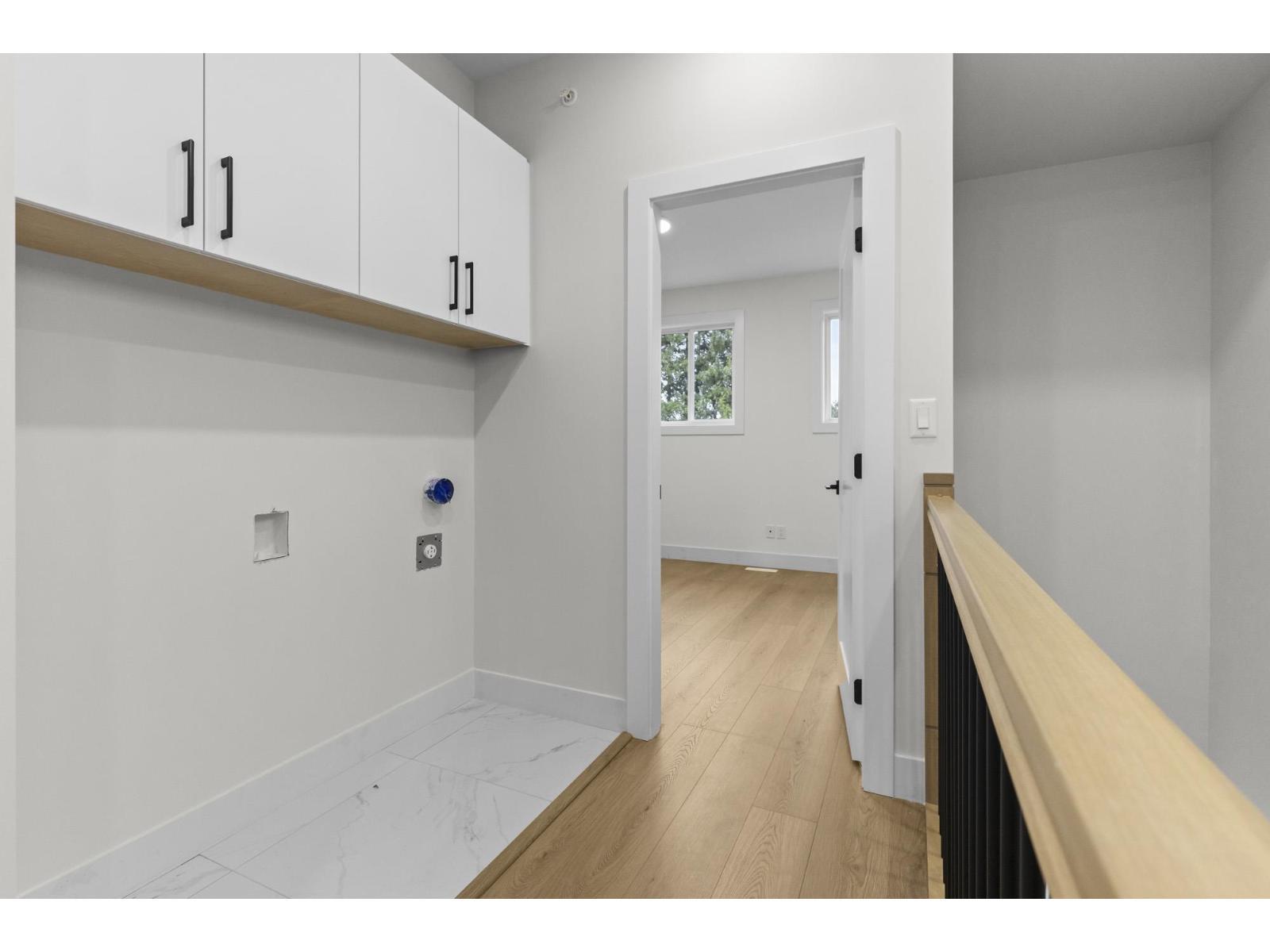 8590 Dunbar Way, Mission, BC - Indoor Photo Showing Other Room