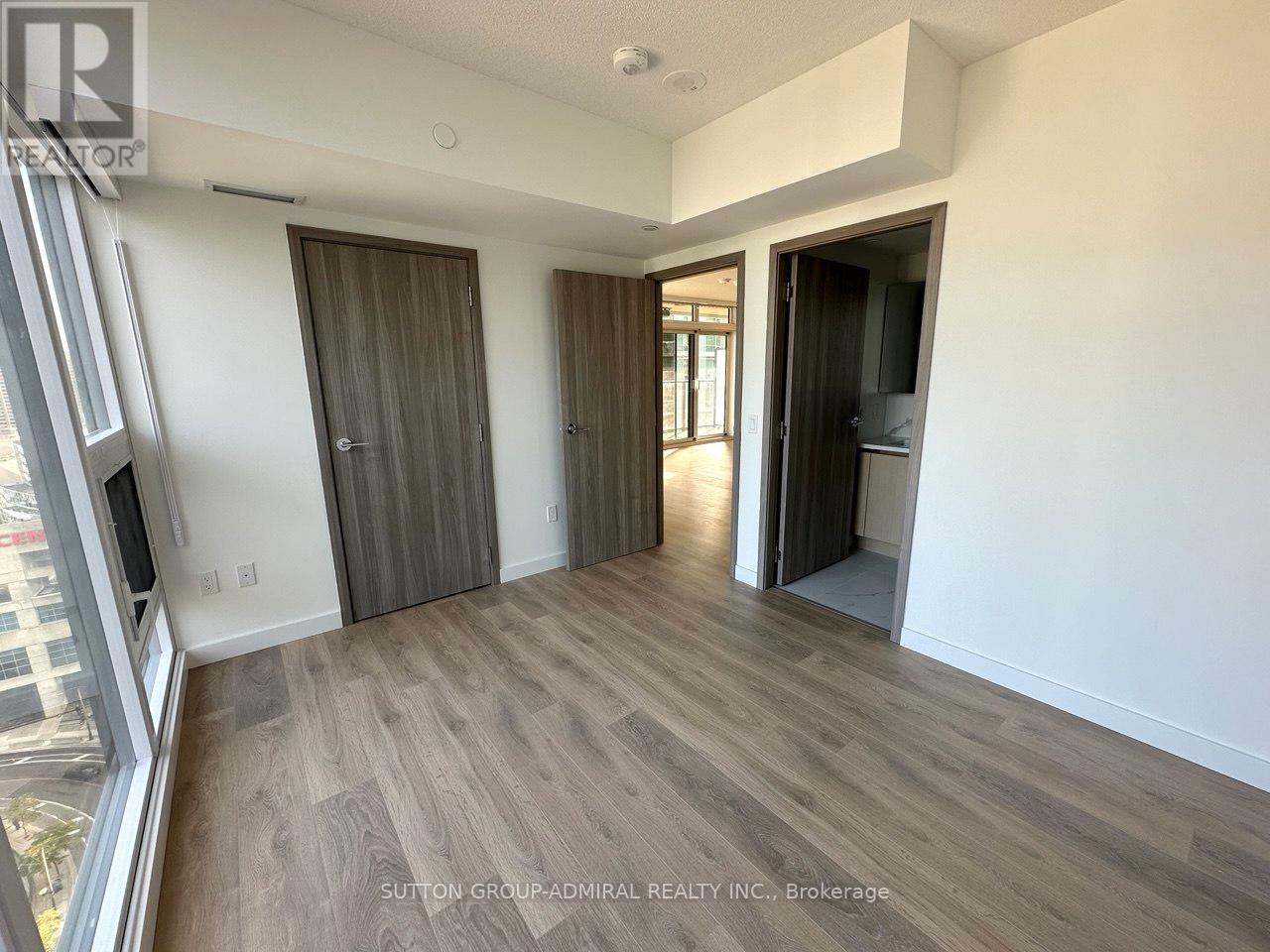 2203 - 1 Concord Cityplace Way, Toronto, ON - Indoor Photo Showing Other Room