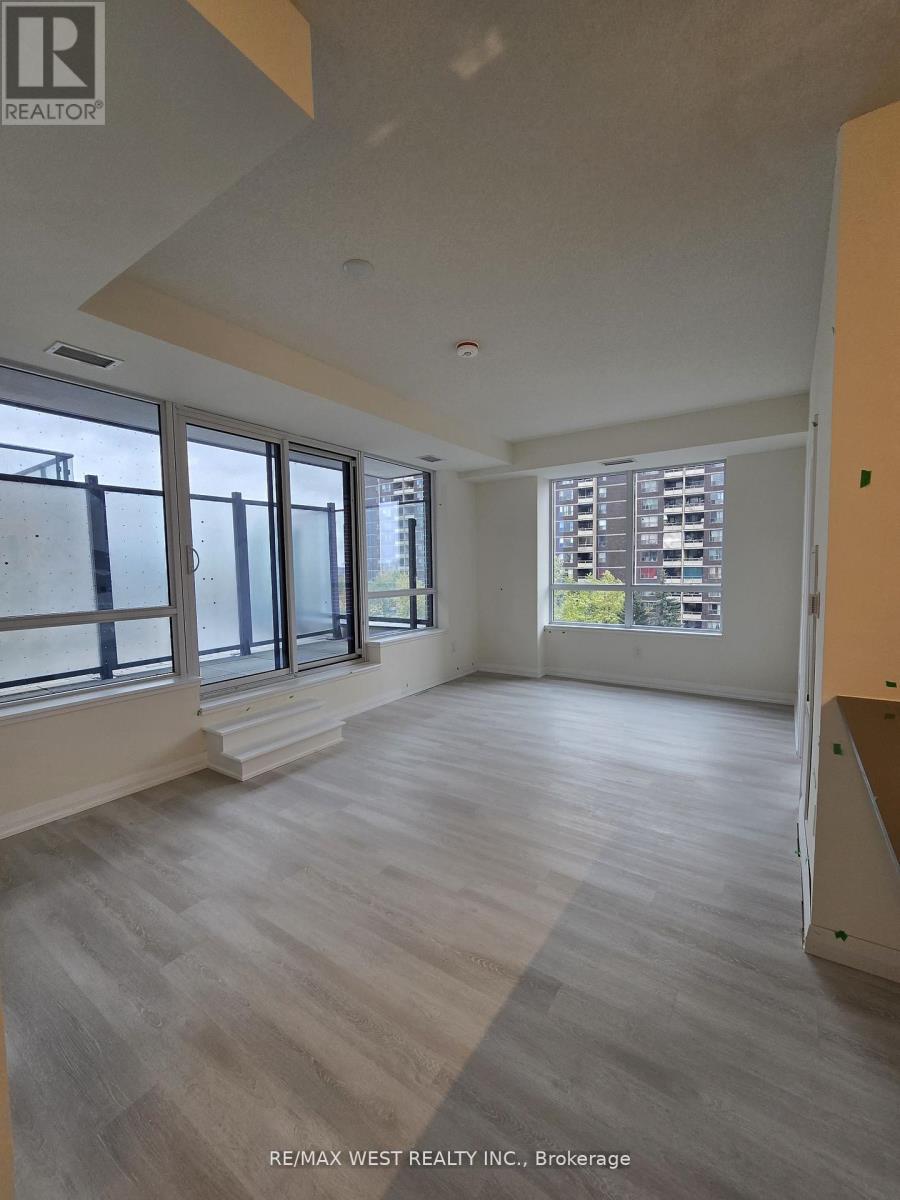708 - 3260 Sheppard Avenue, Toronto, ON - Indoor Photo Showing Other Room