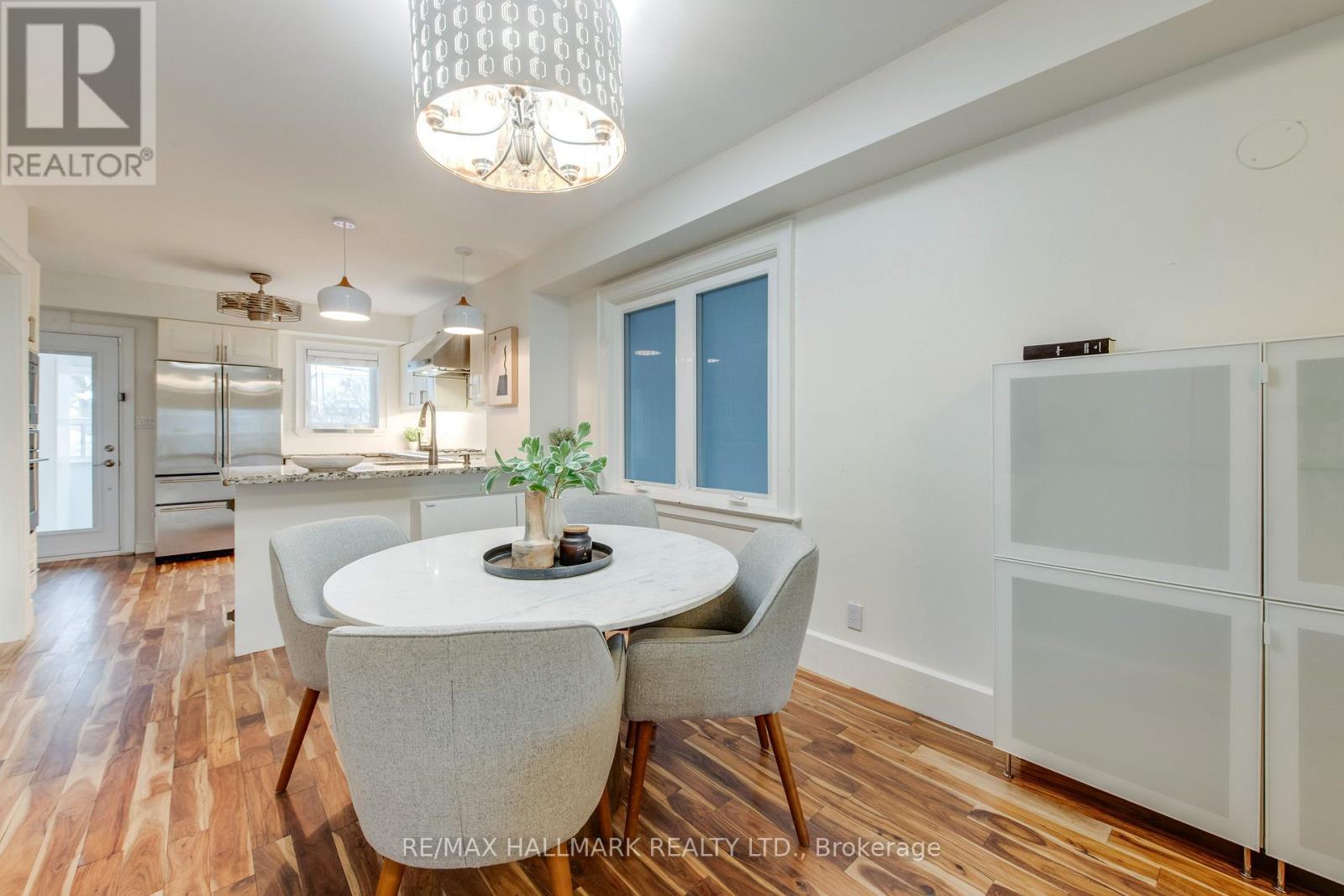 20 Marigold Avenue, Toronto, ON - Indoor Photo Showing Dining Room