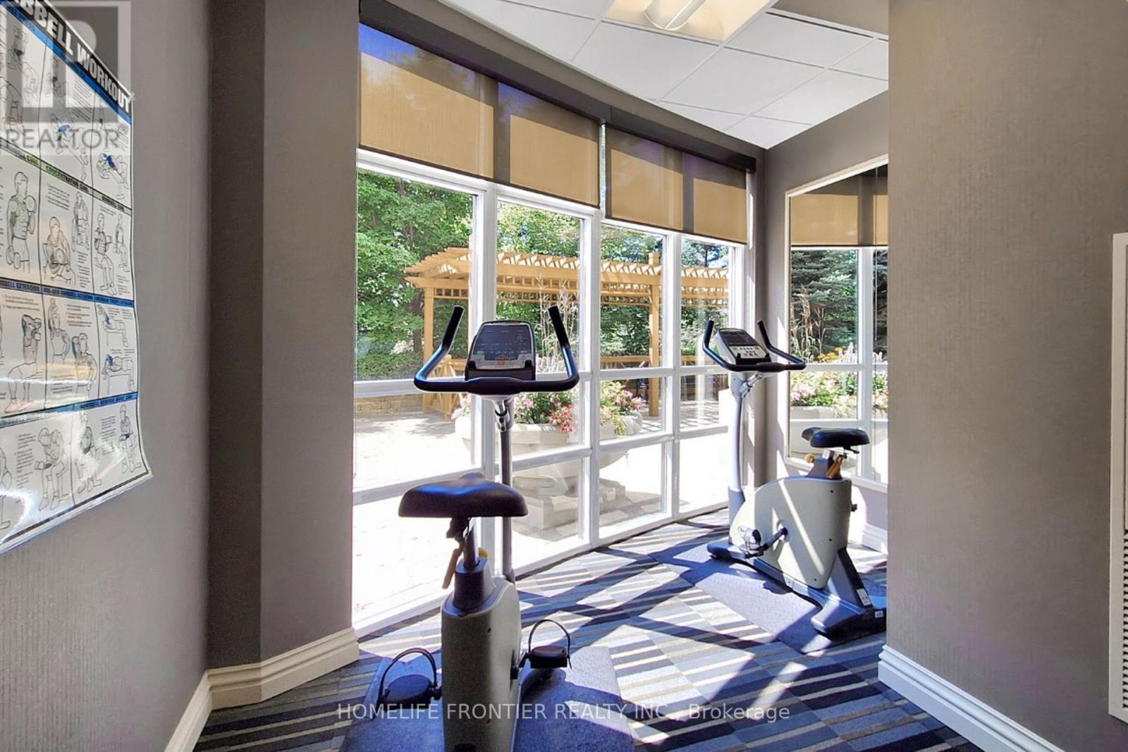 511 - 9235 Jane Street, Vaughan, ON - Indoor Photo Showing Gym Room