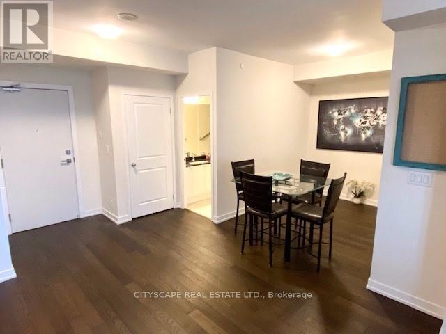 3501 - 510 Curran Place, Mississauga, ON - Indoor Photo Showing Dining Room