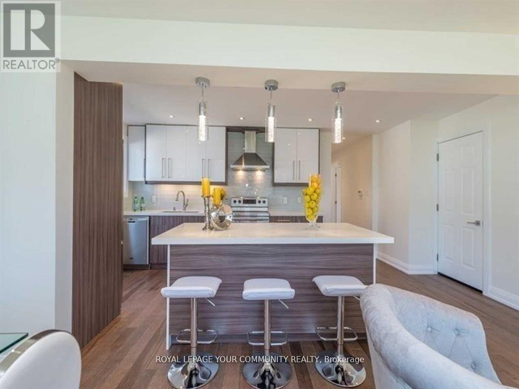 Main - 112 Murray Drive, Aurora, ON - Indoor