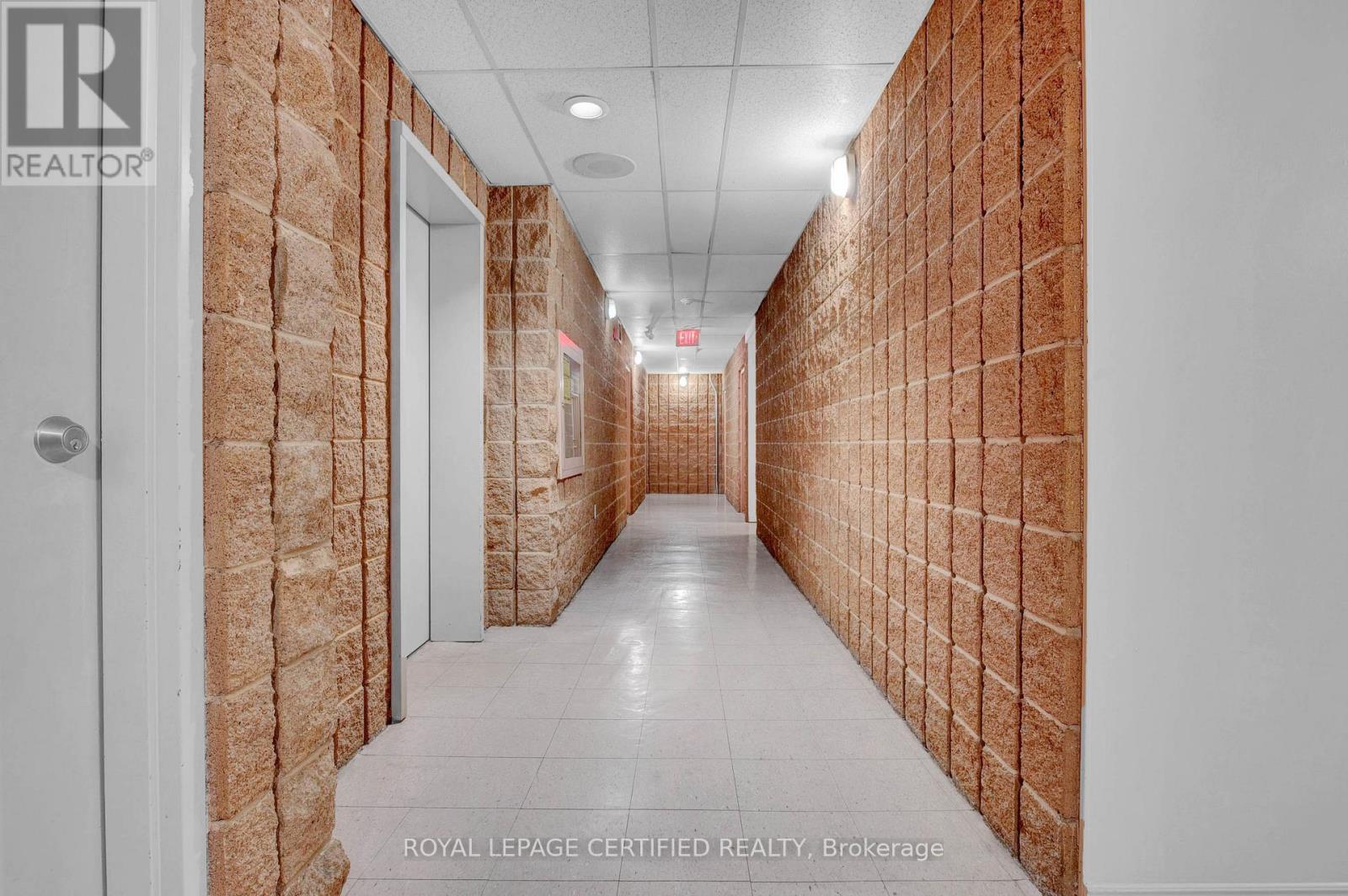 301 - 626 First Street, London East, ON - Indoor