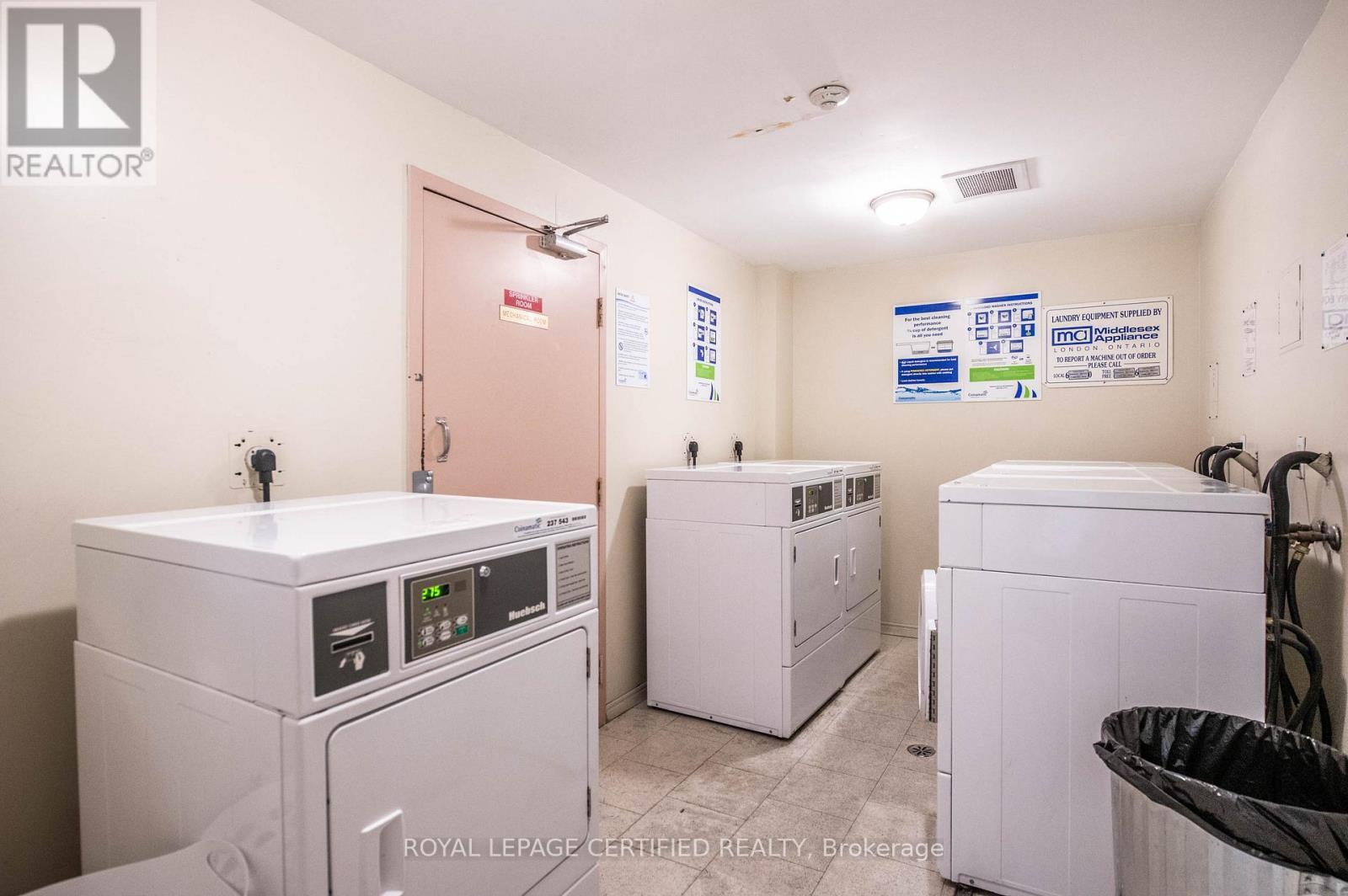 301 - 626 First Street, London East, ON - Indoor Photo Showing Laundry Room
