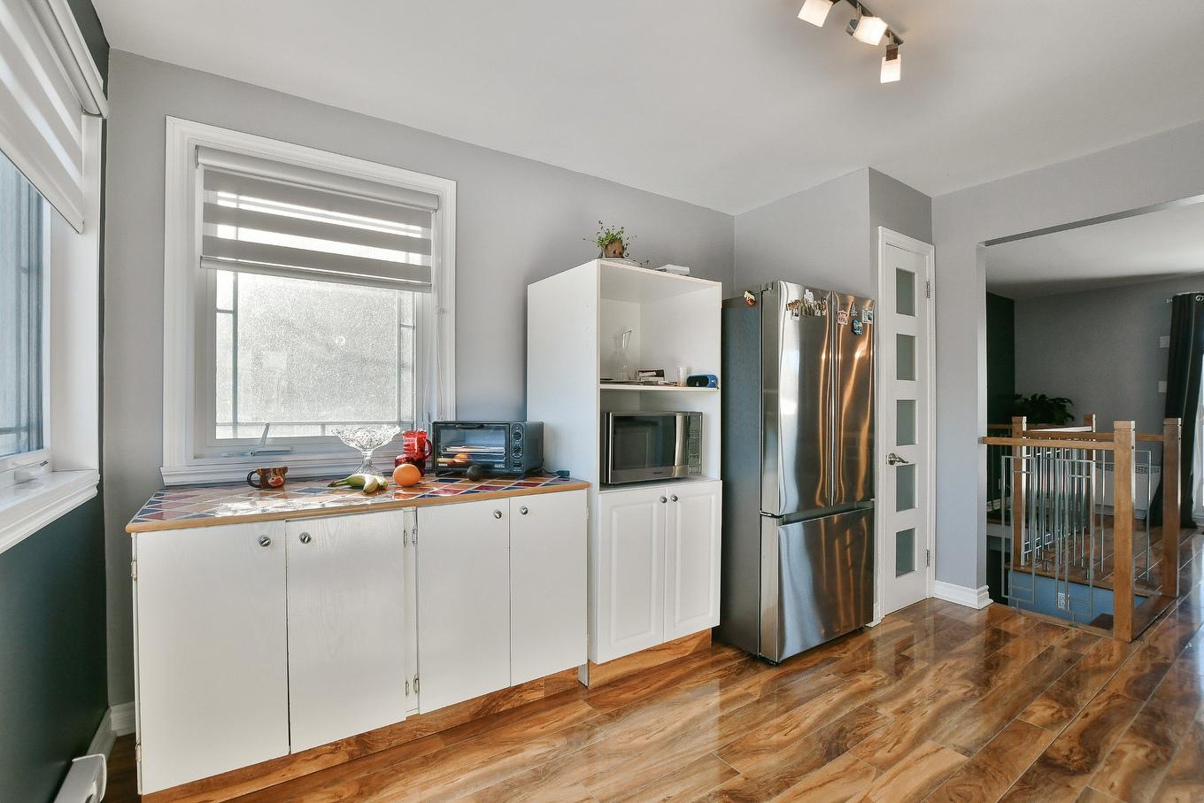 Cuisine - 1208 Rue St-Sacrement, Terrebonne (Terrebonne), QC - Indoor Photo Showing Kitchen