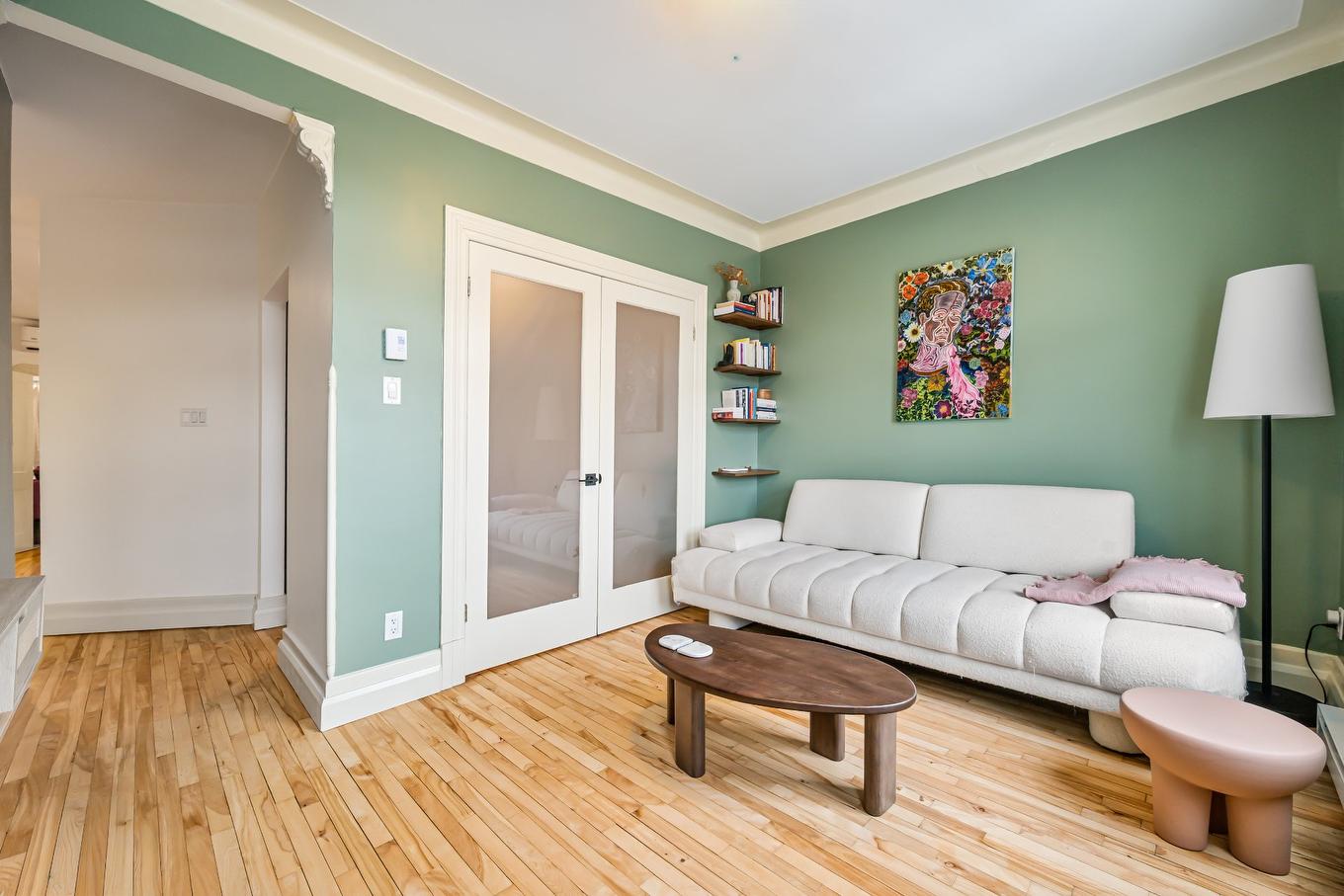 Living room - 2416 Av. D'Orléans, Montréal (Mercier/Hochelaga-Maisonneuve), QC - Indoor