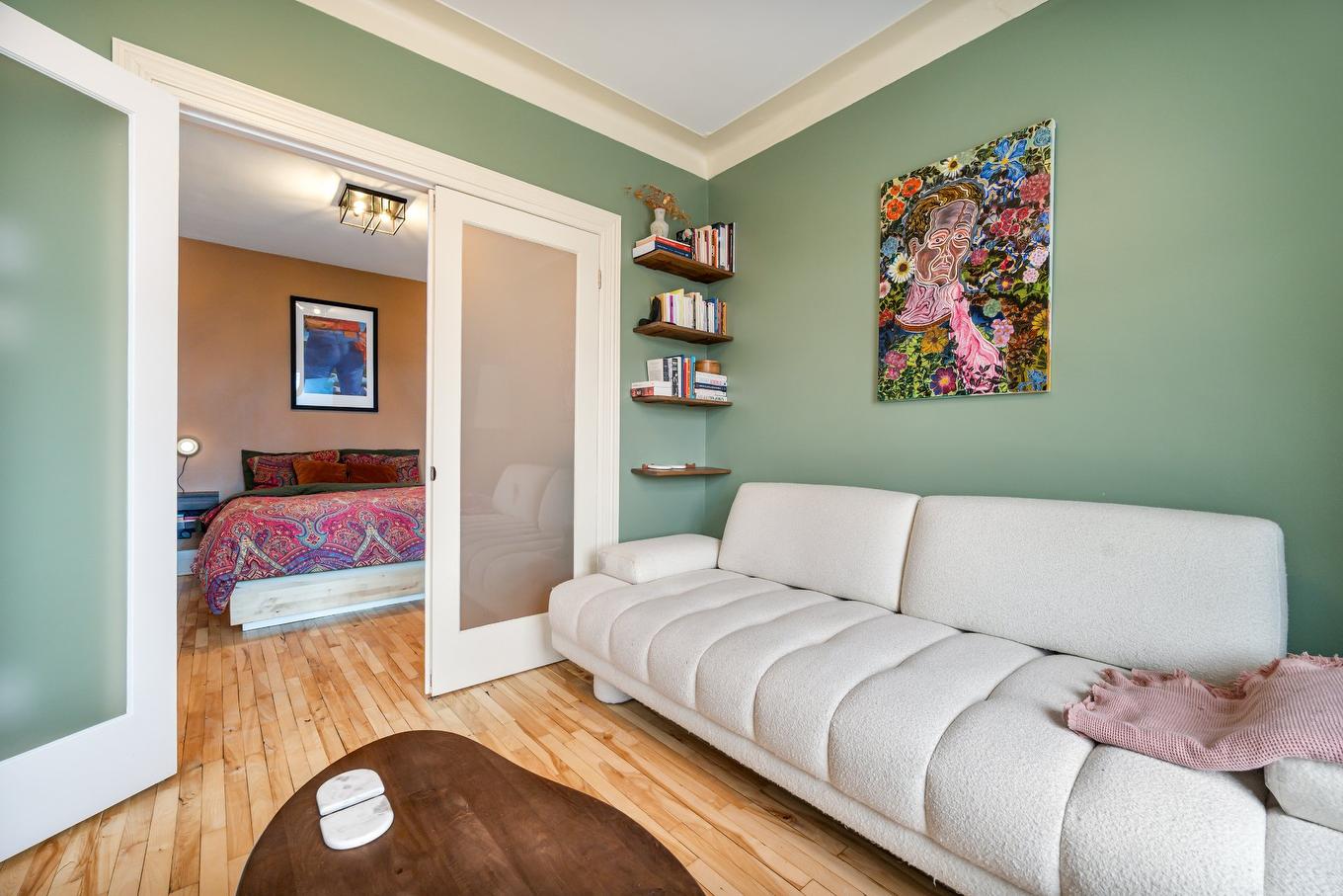 Overall view - 2416 Av. D'Orléans, Montréal (Mercier/Hochelaga-Maisonneuve), QC - Indoor Photo Showing Bedroom