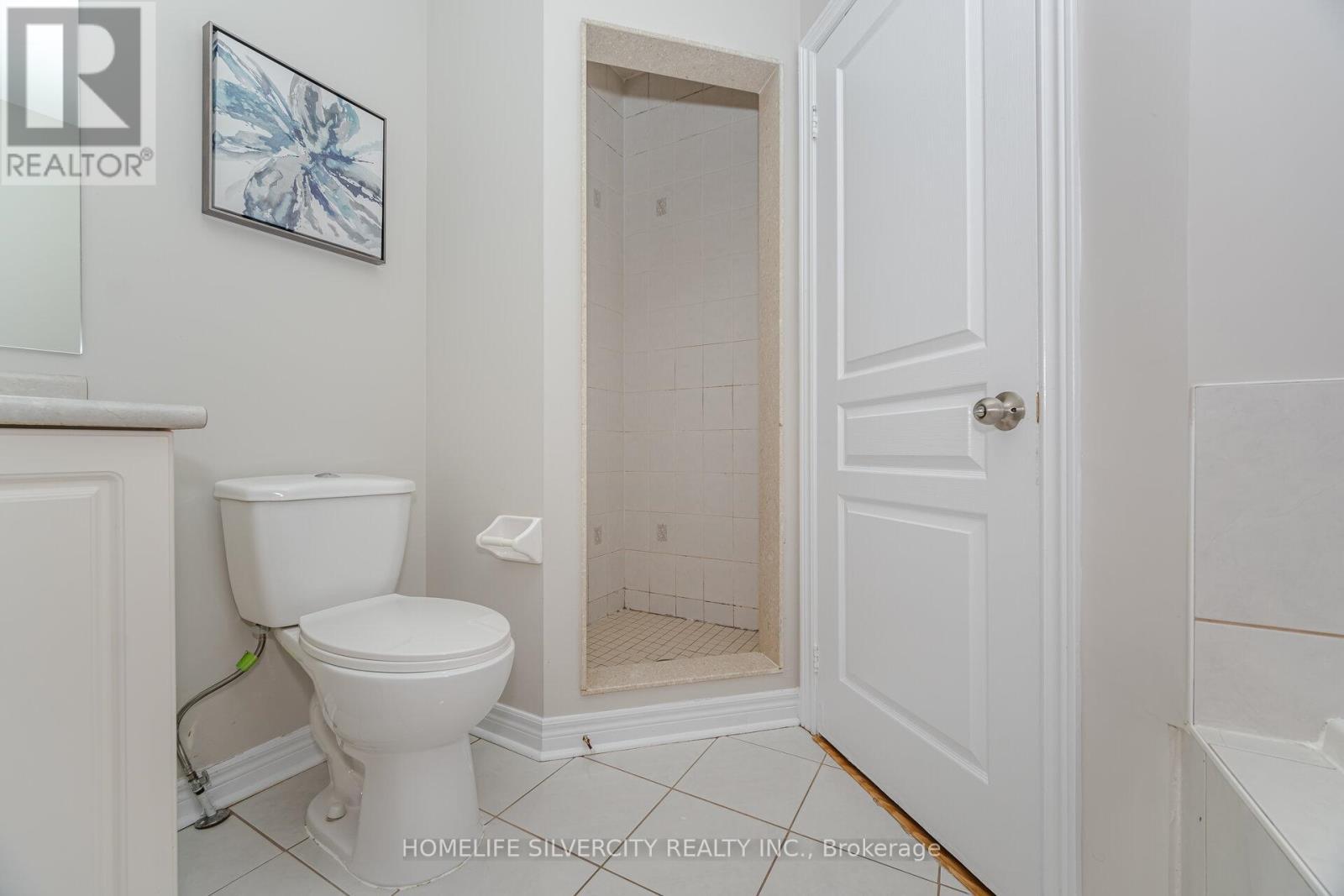 105 Aylesbury Drive, Brampton, ON - Indoor Photo Showing Bathroom