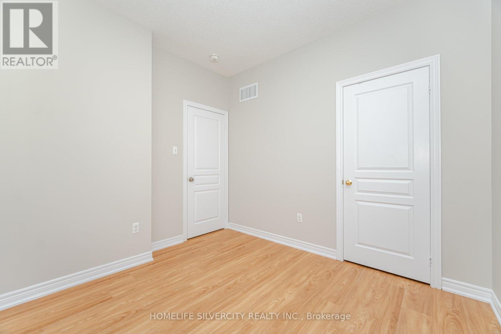 105 Aylesbury Drive, Brampton, ON - Indoor Photo Showing Other Room