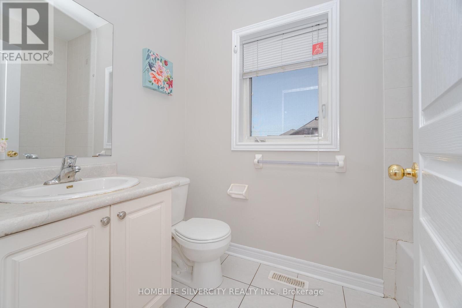 105 Aylesbury Drive, Brampton, ON - Indoor Photo Showing Bathroom