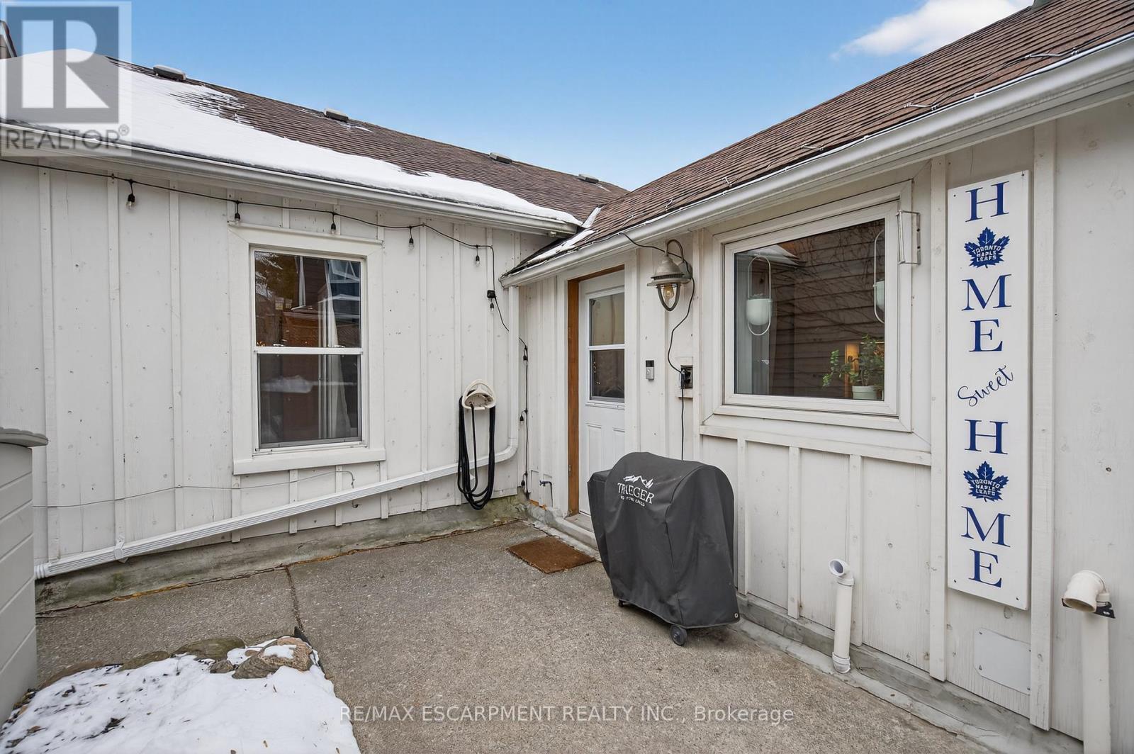 14 Lochearne Street, Hamilton, ON - Outdoor