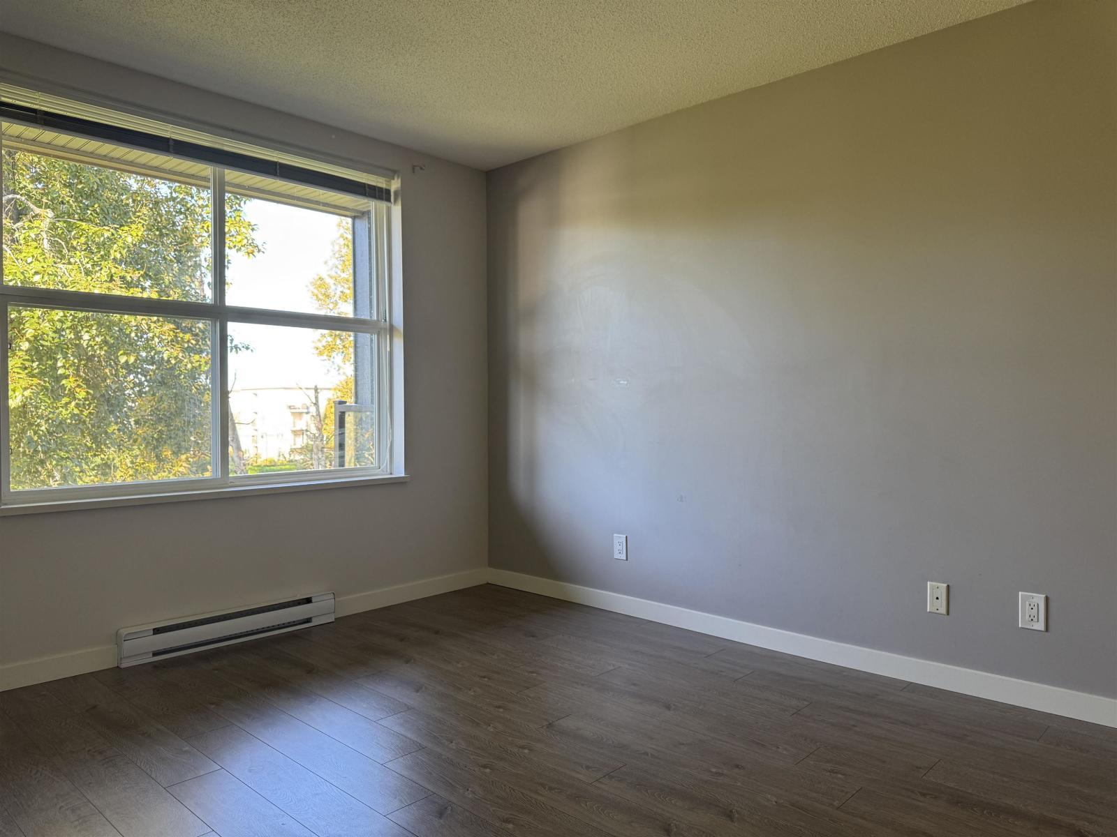 419 10707 139 Street, Surrey, BC - Indoor Photo Showing Other Room