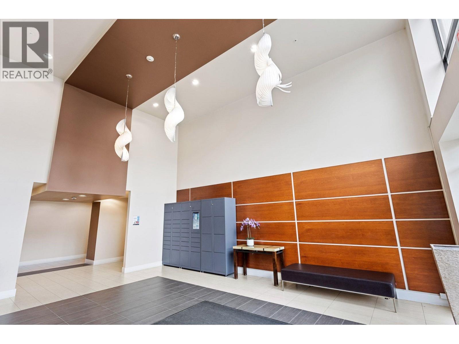 1106 610 Victoria Street, New Westminster, BC - Indoor Photo Showing Other Room