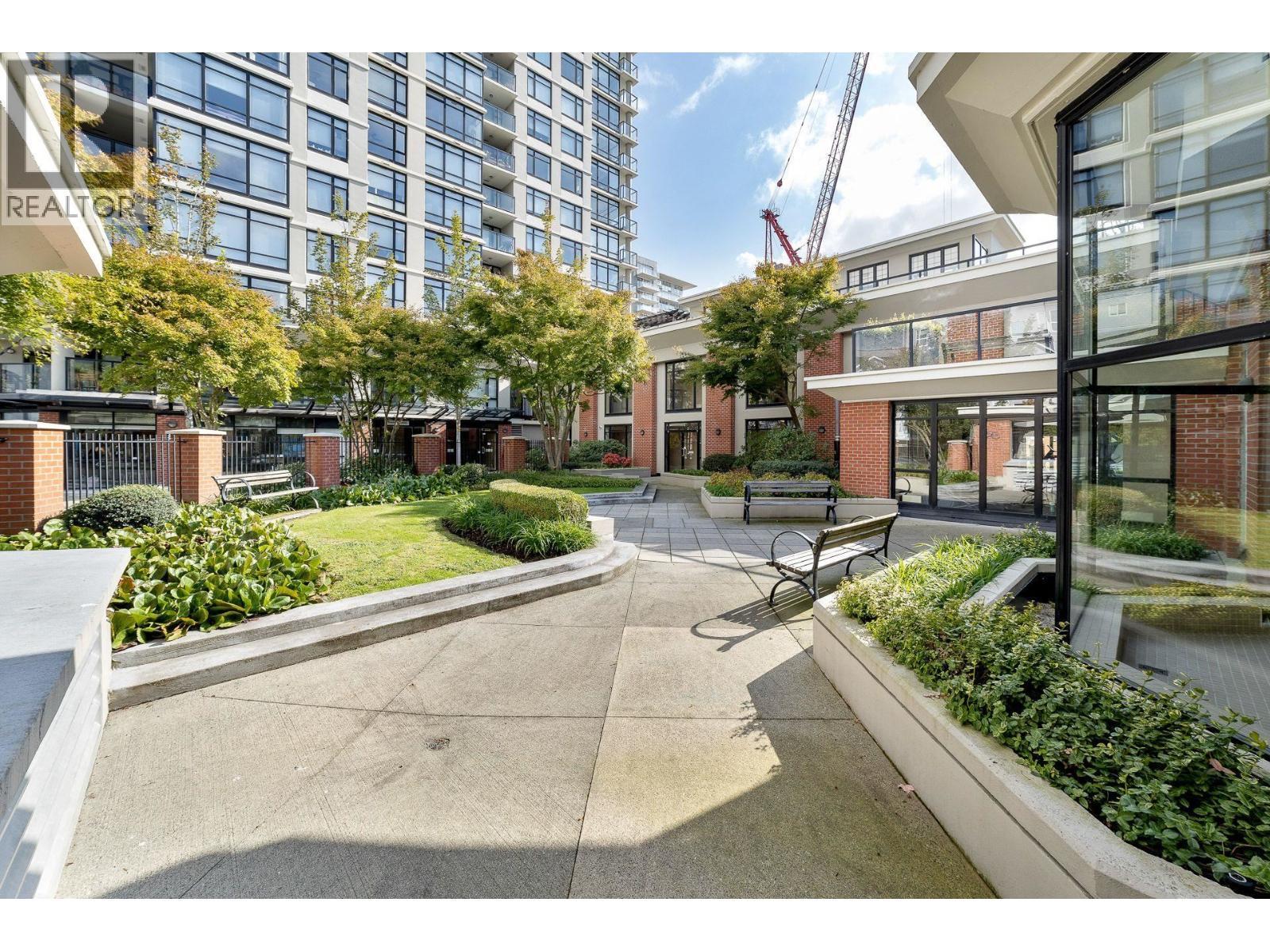 1106 610 Victoria Street, New Westminster, BC - Outdoor With Balcony