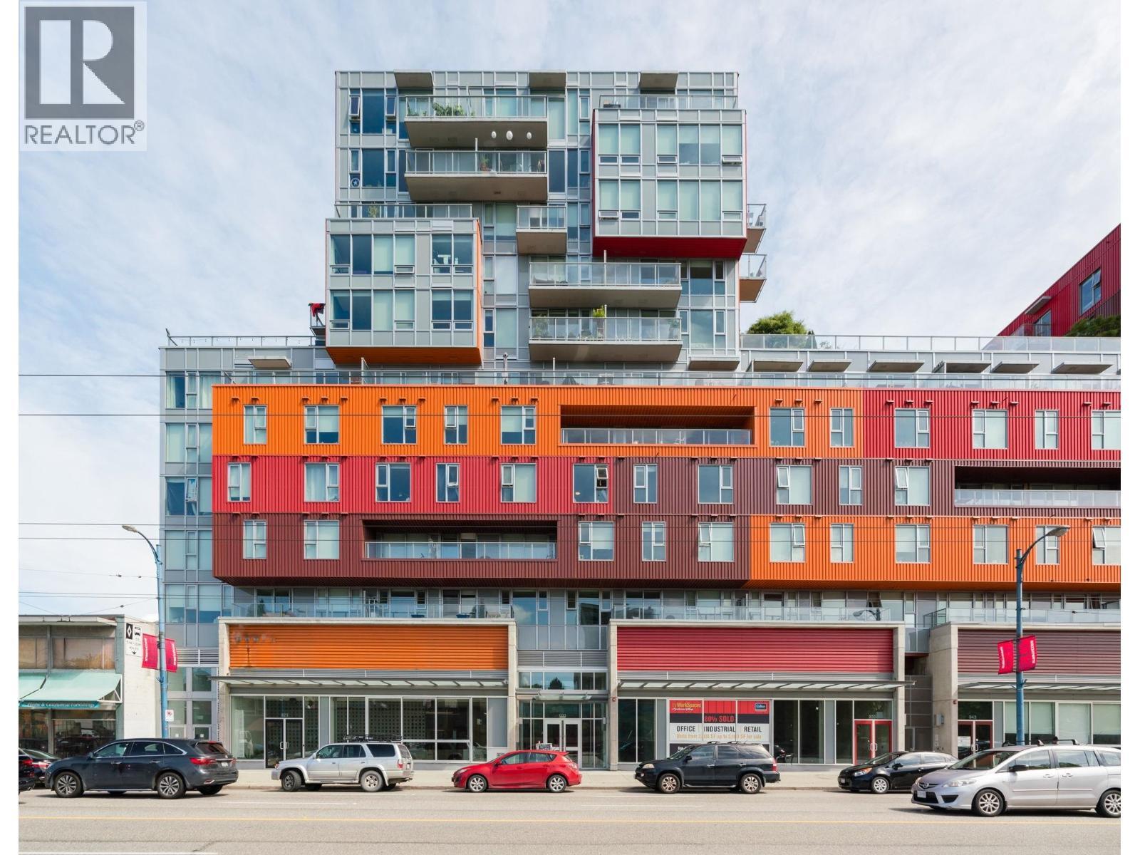 808 933 E Hastings Street, Vancouver, BC - Outdoor With Facade