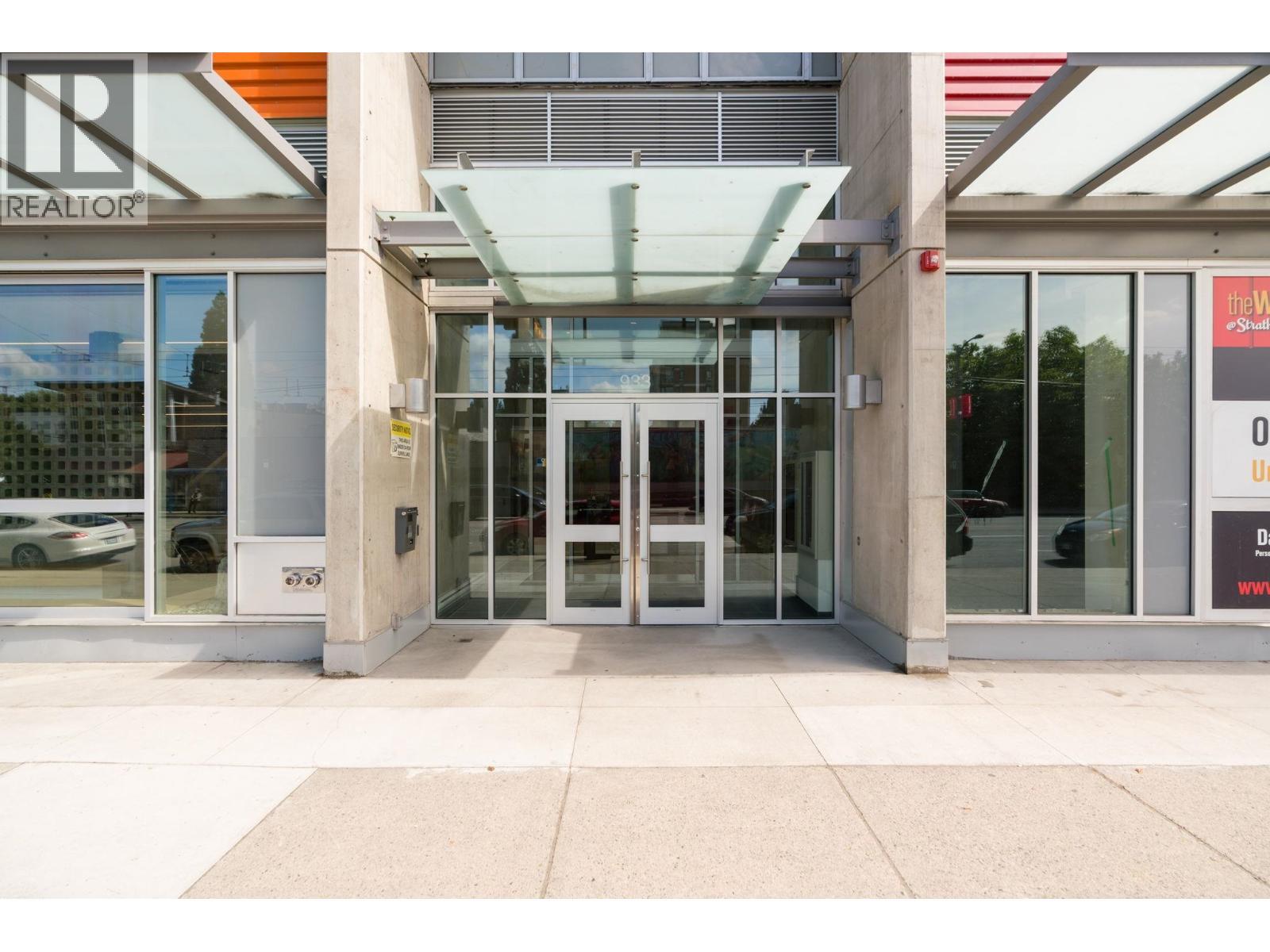 808 933 E Hastings Street, Vancouver, BC - Outdoor