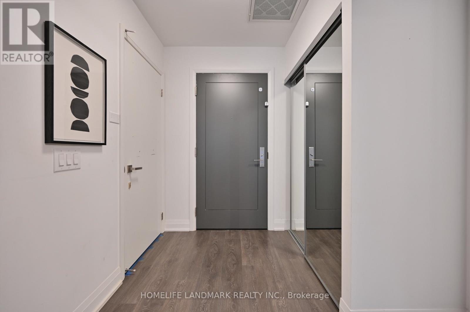 814 - 33 Frederick Todd Way, Toronto, ON - Indoor Photo Showing Other Room