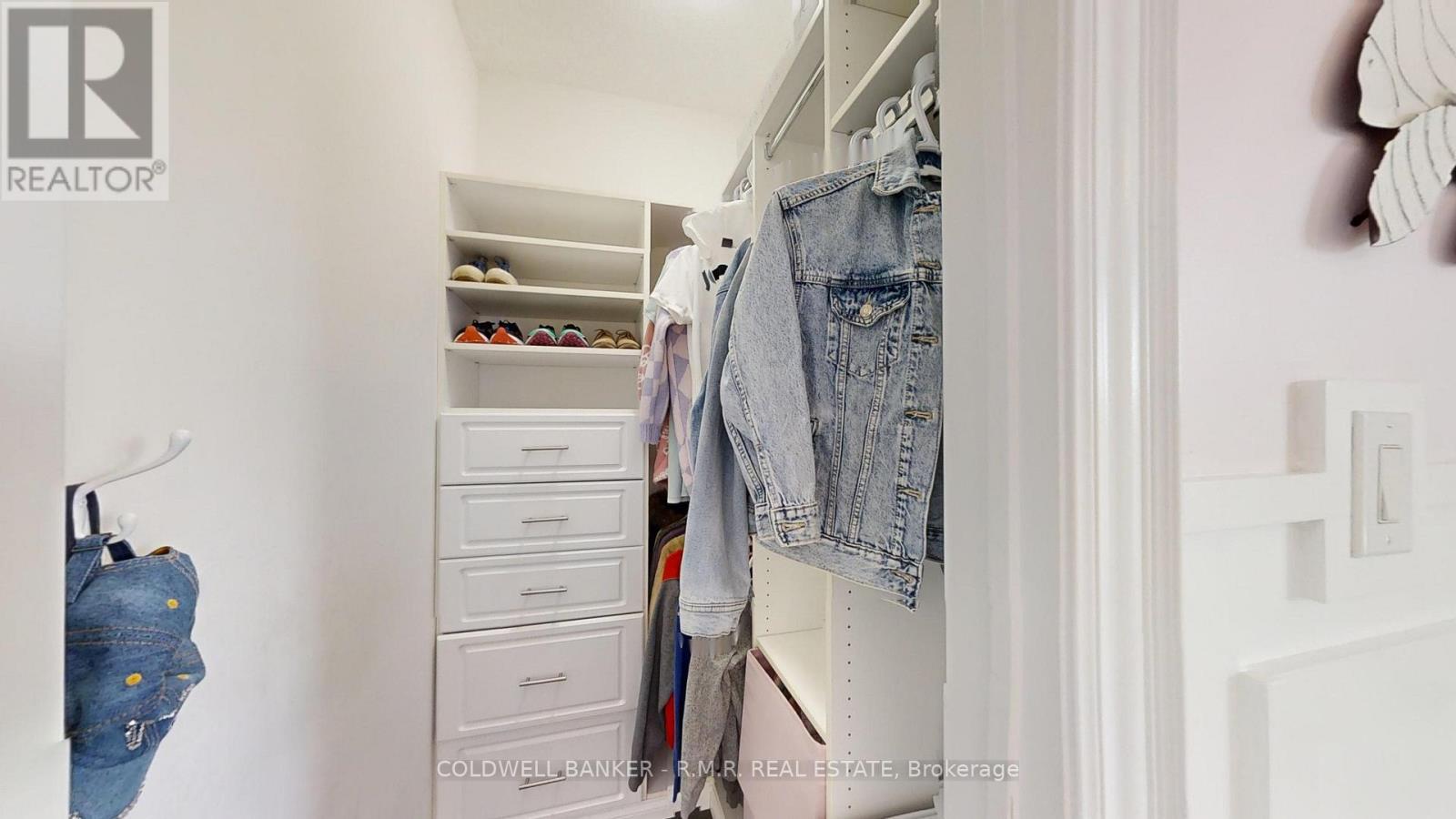 61-19 Forestgreen Drive, Uxbridge, ON - Indoor With Storage