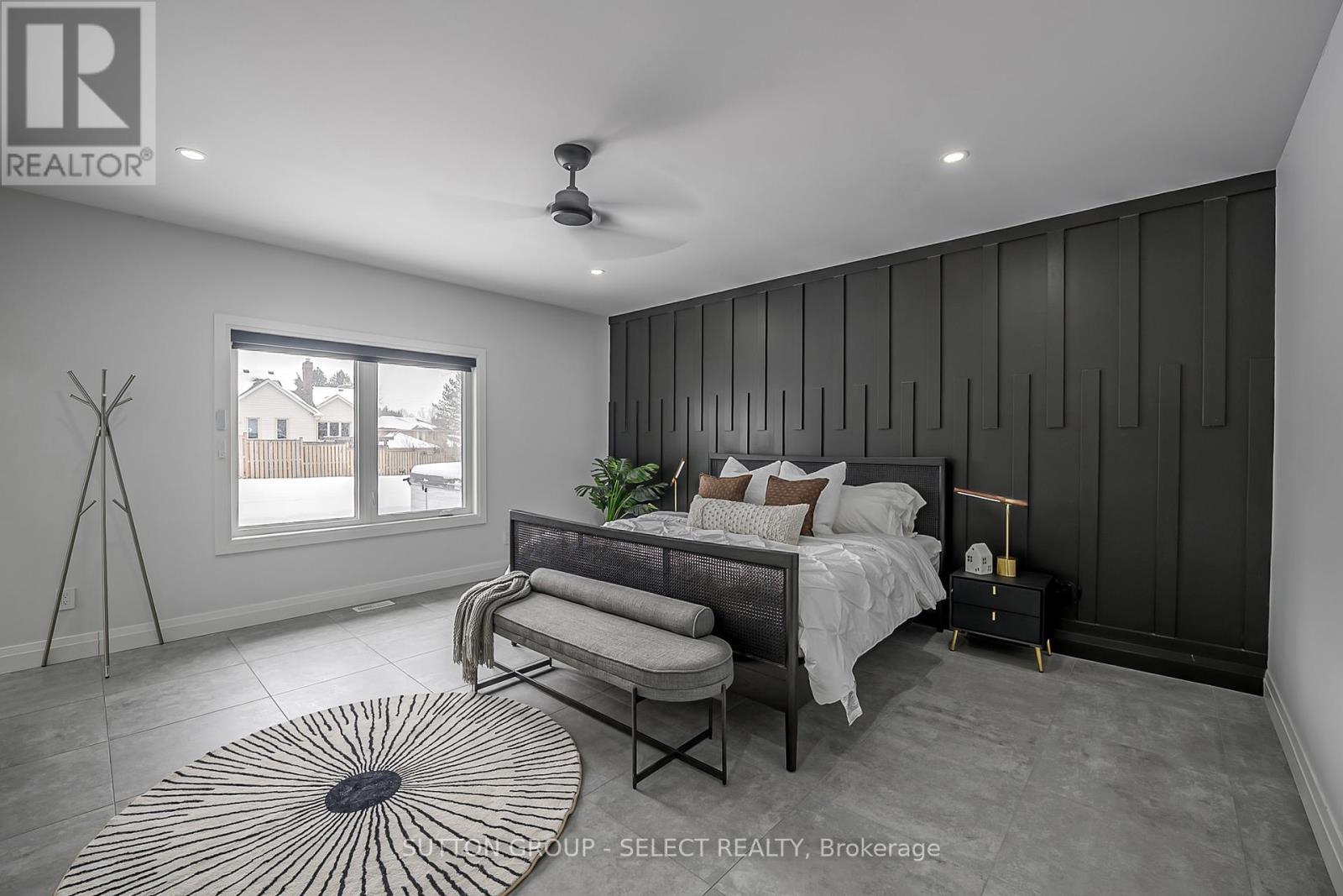 288 Windermere Court W, London North (North A), ON - Indoor Photo Showing Bedroom