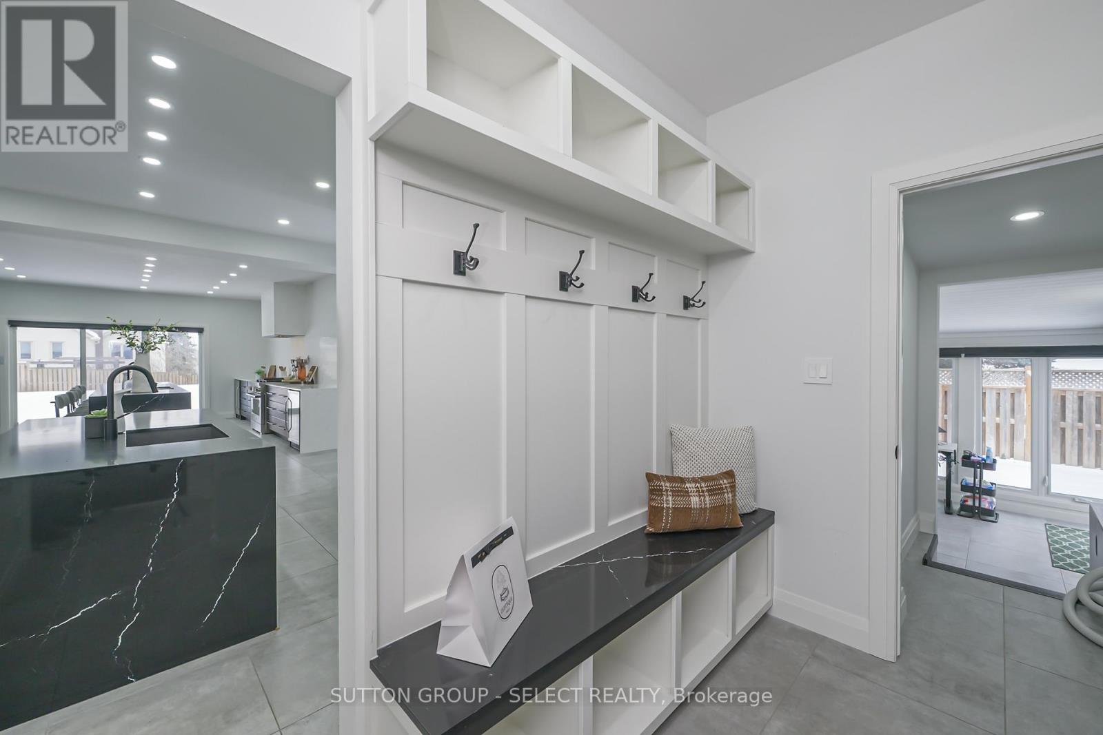 288 Windermere Court W, London North (North A), ON - Indoor Photo Showing Other Room