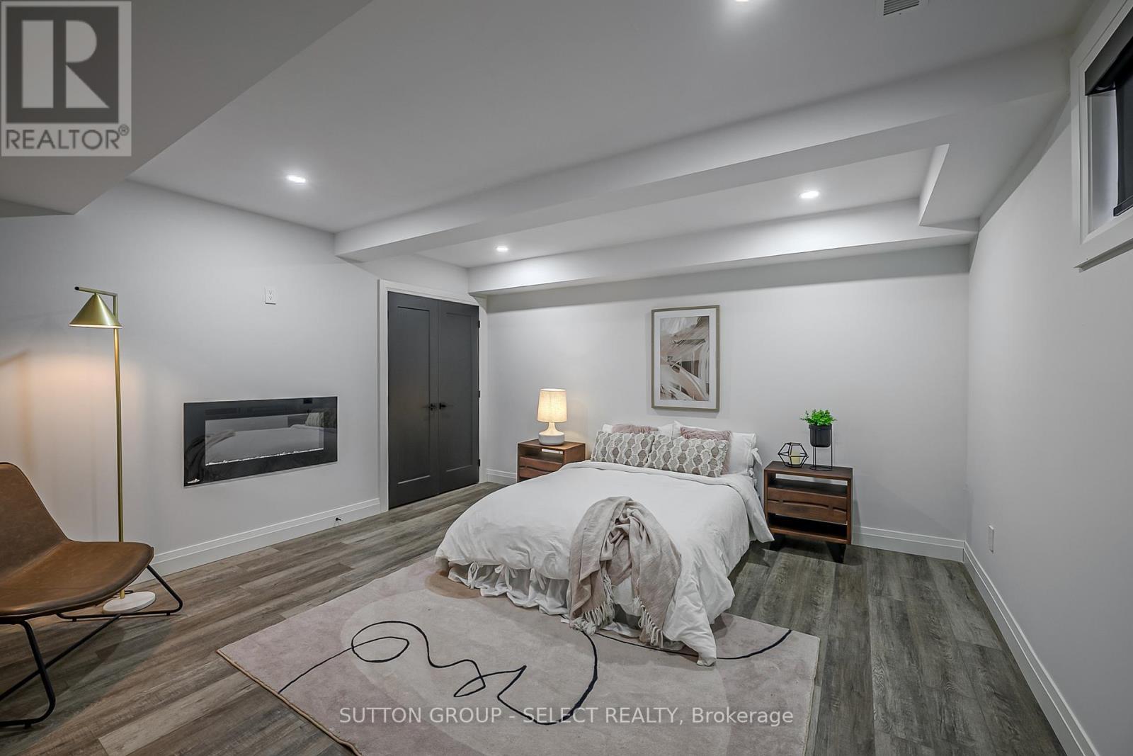 288 Windermere Court W, London North (North A), ON - Indoor Photo Showing Bedroom