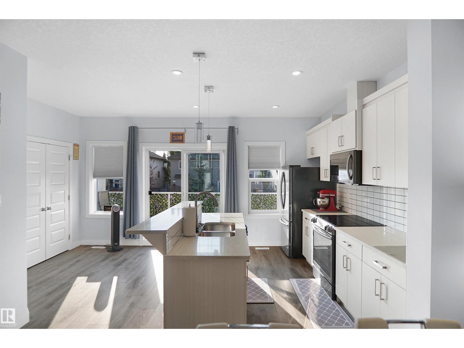 #67 723 172 St Sw, Edmonton, AB