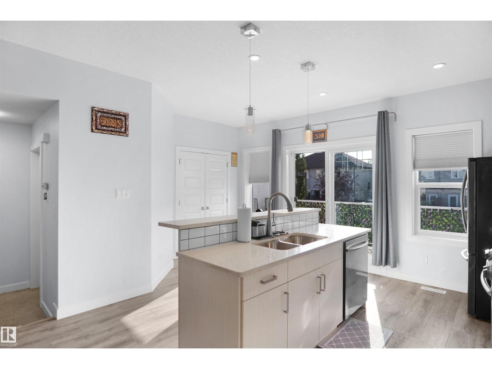 #67 723 172 St Sw, Edmonton, AB