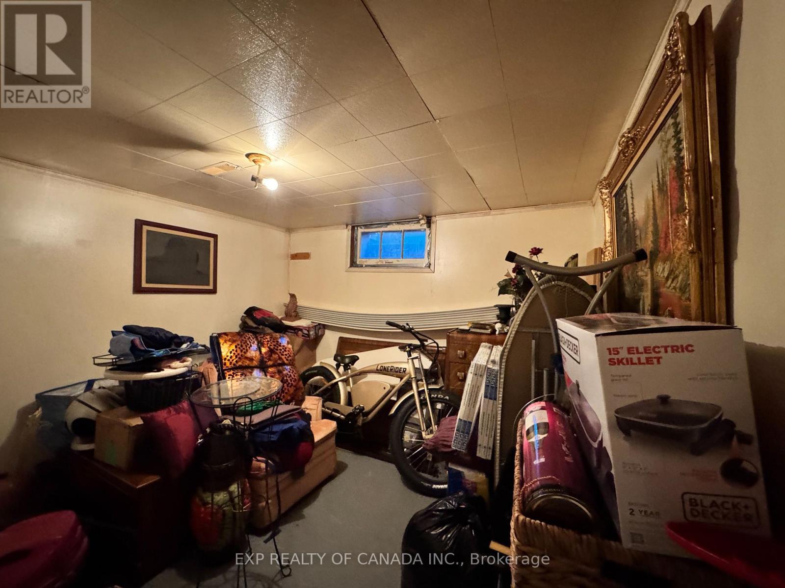 108 Toke Street, Timmins (Tne - Hill District), ON - Indoor