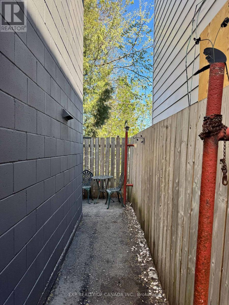 108 Toke Street, Timmins (Tne - Hill District), ON - Outdoor