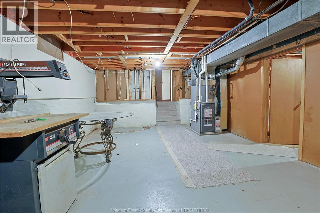 3190 Mulberry Court, Windsor, ON - Indoor Photo Showing Basement