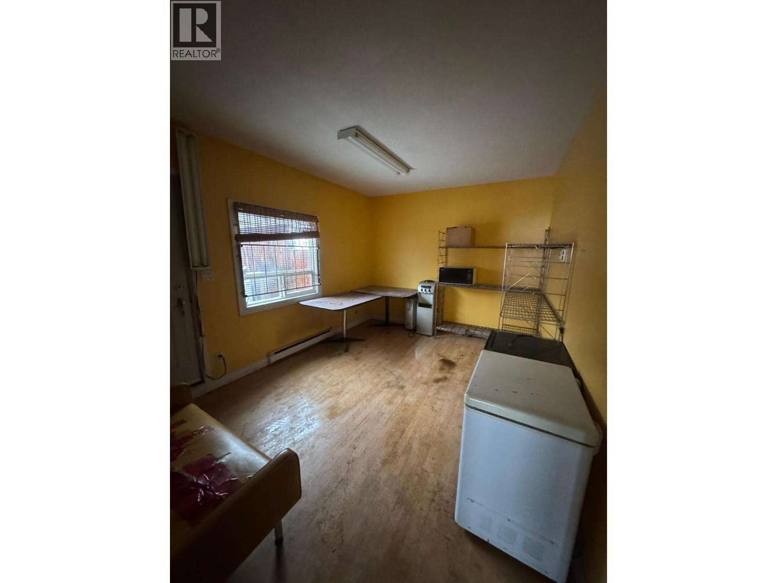 1034 Trans Canada Highway, Cache Creek, BC