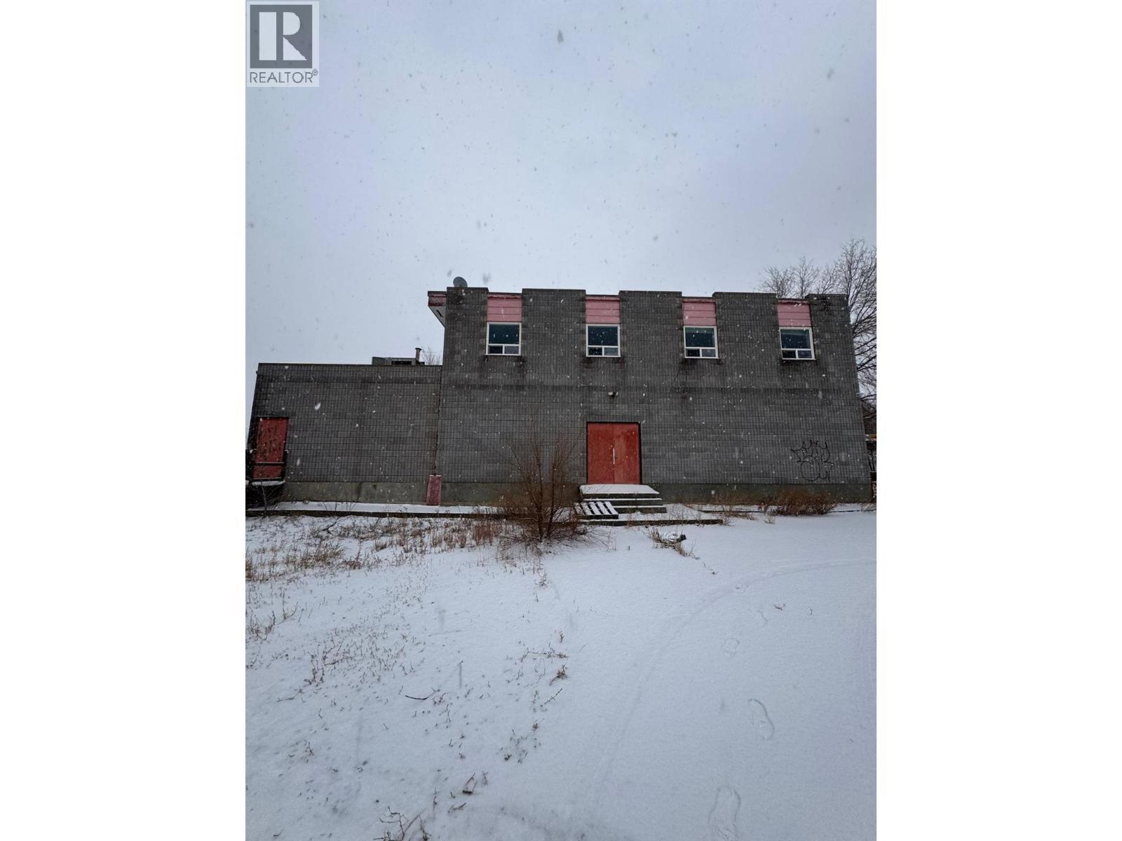 1034 Trans Canada Highway, Cache Creek, BC