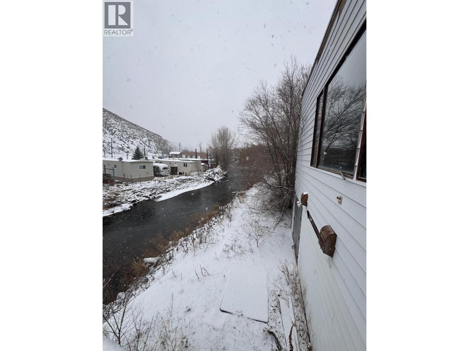 1034 Trans Canada Highway, Cache Creek, BC