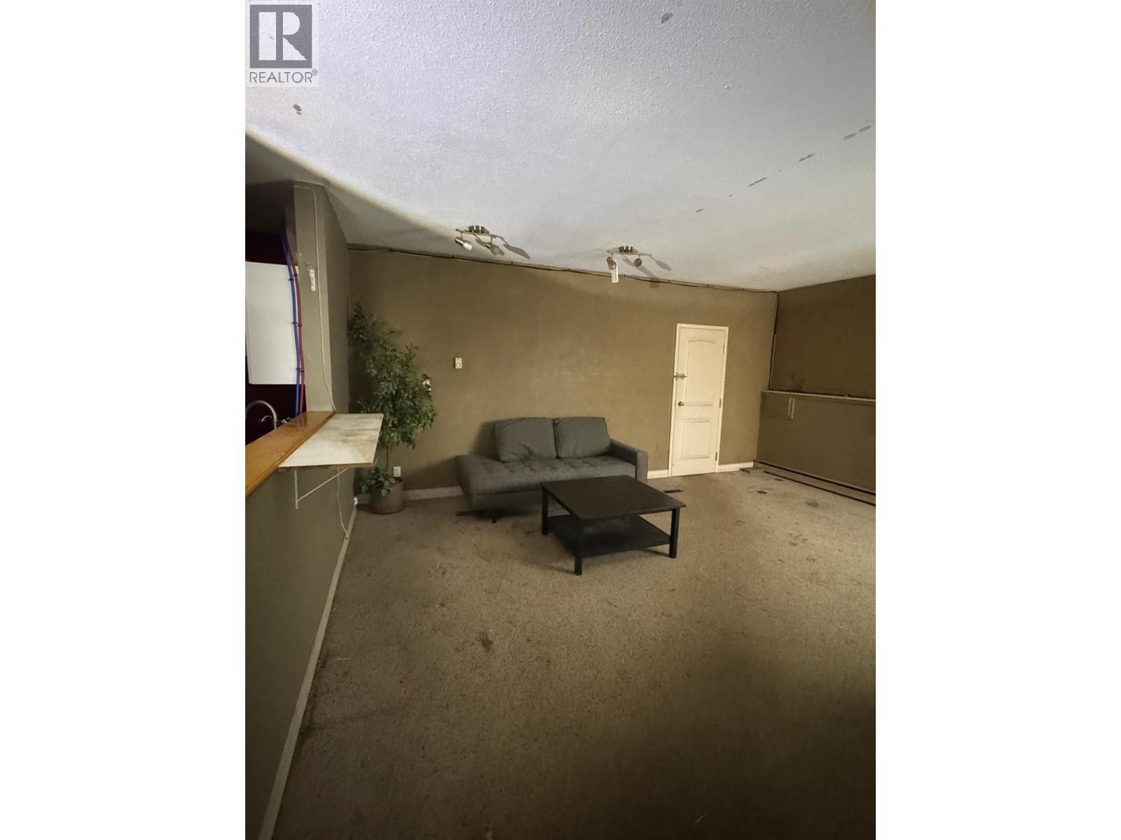 1034 Trans Canada Highway, Cache Creek, BC