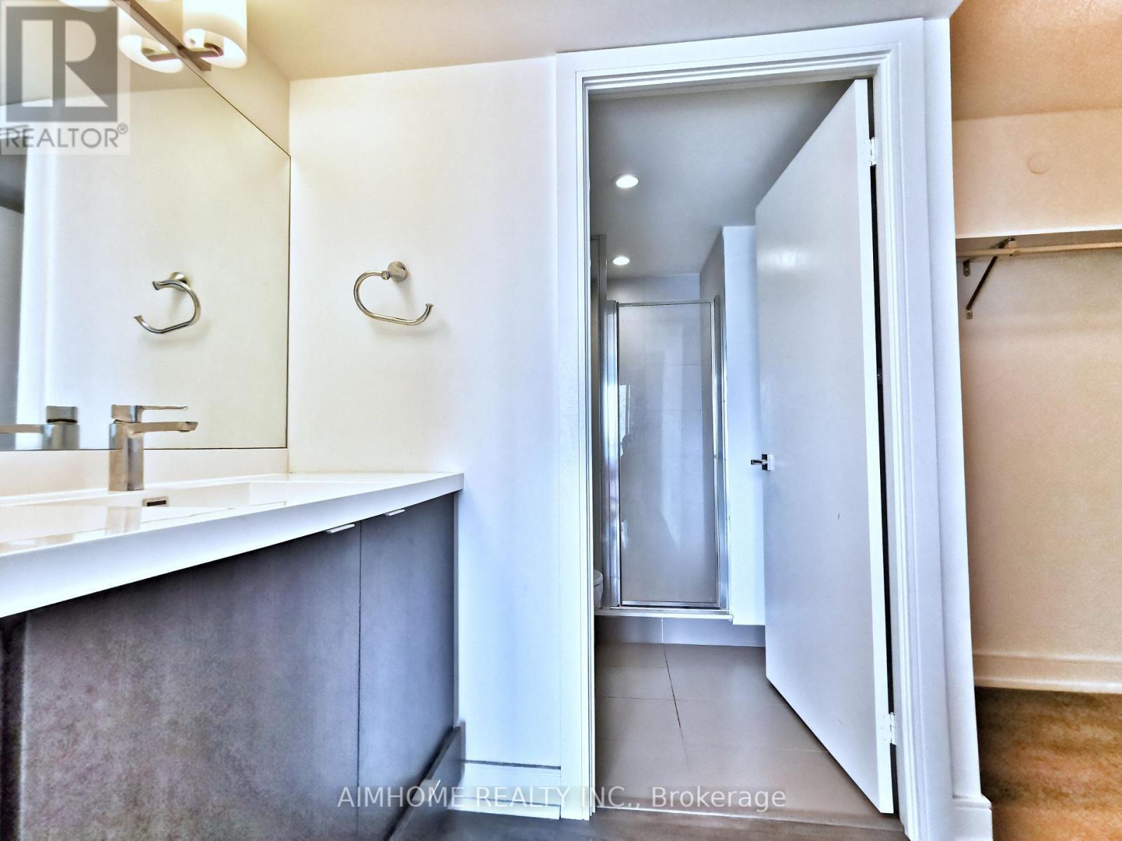 2111 - 89 Mcgill Street, Toronto, ON - Indoor Photo Showing Bathroom