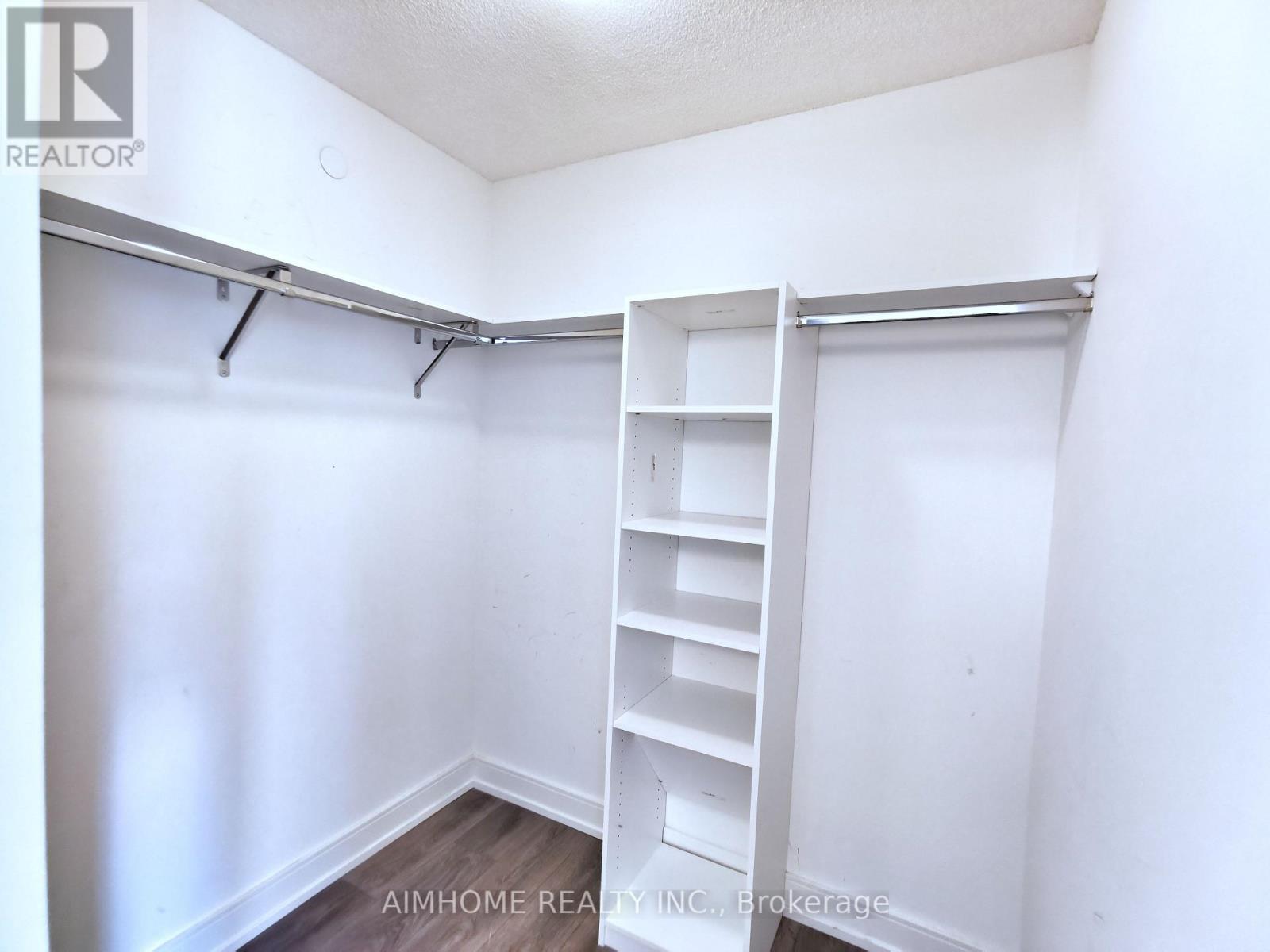 2111 - 89 Mcgill Street, Toronto, ON - Indoor With Storage