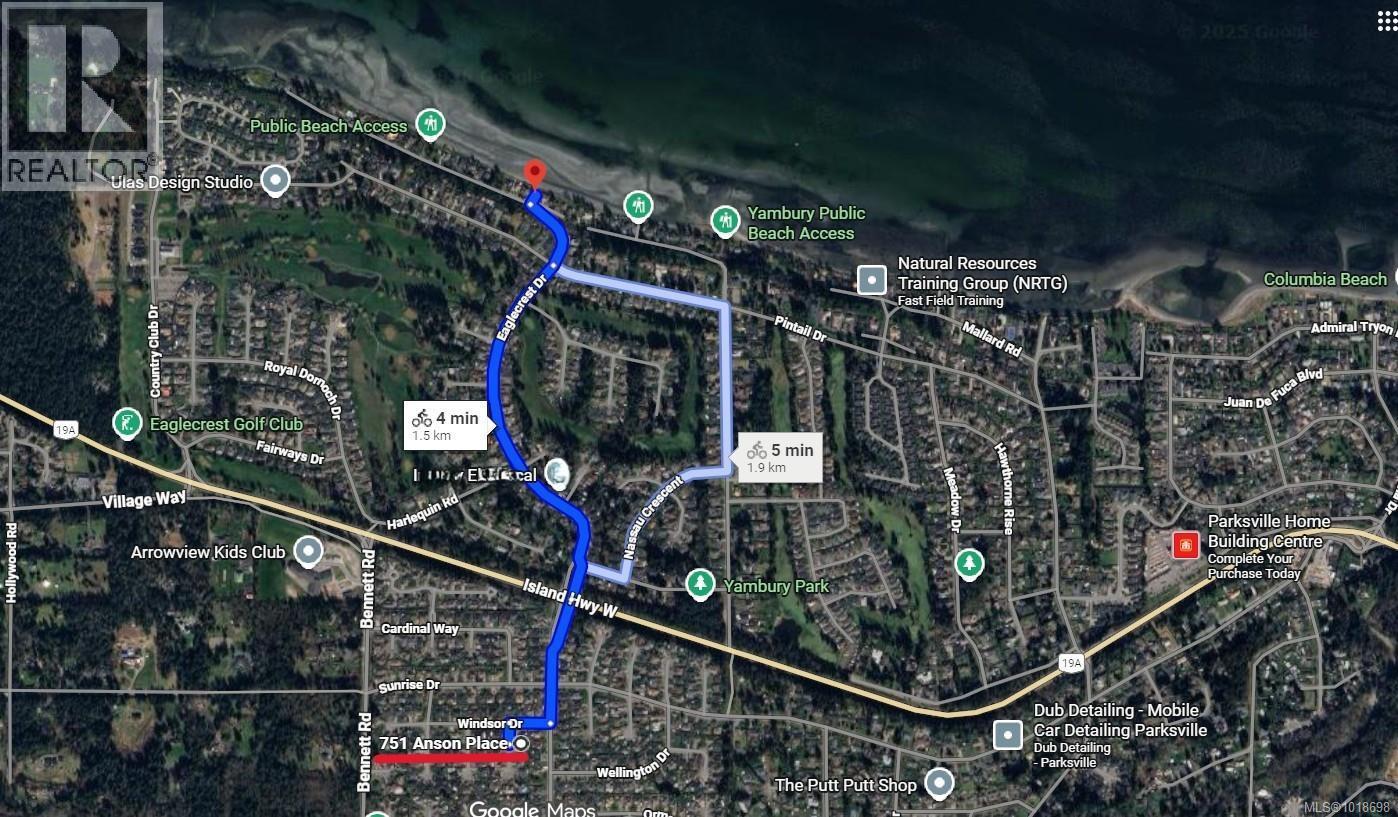 Just a 4 minute bike ride to beautiful Eaglecrest Beach - 751 Anson Pl, Qualicum Beach, BC - Other