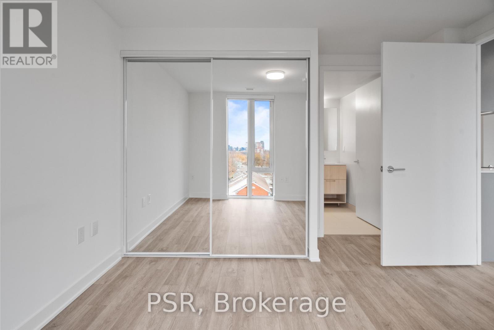 703 - 299 Campbell Avenue, Toronto, ON - Indoor Photo Showing Other Room