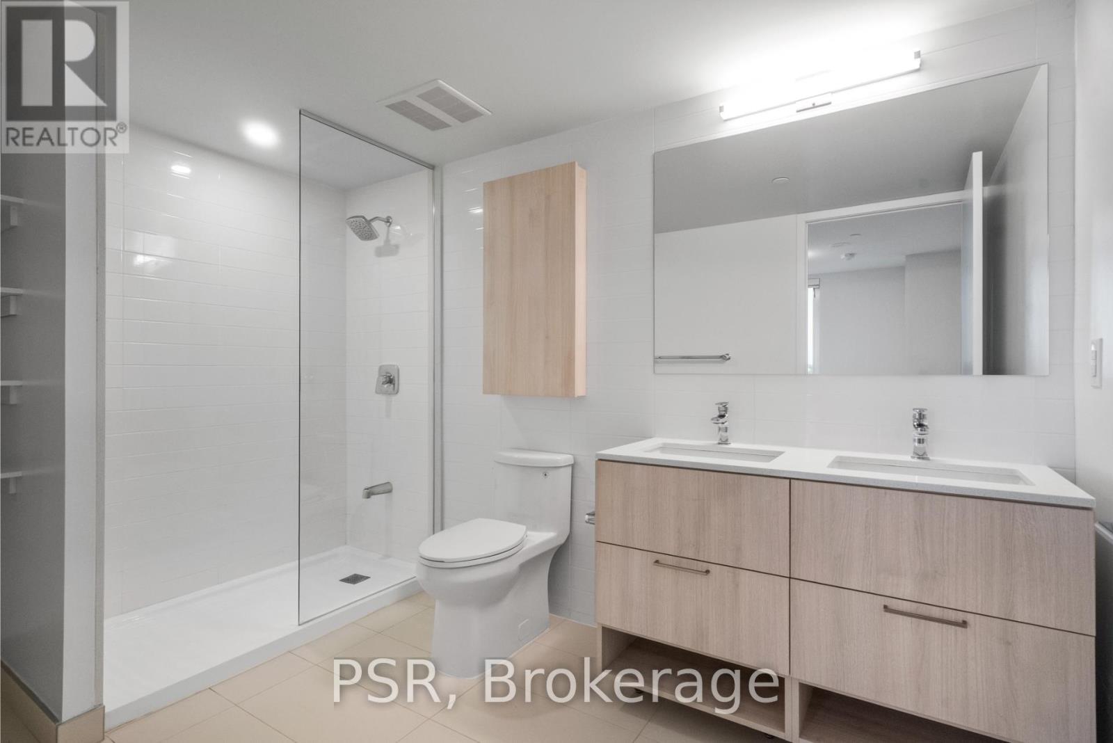 703 - 299 Campbell Avenue, Toronto, ON - Indoor Photo Showing Bathroom